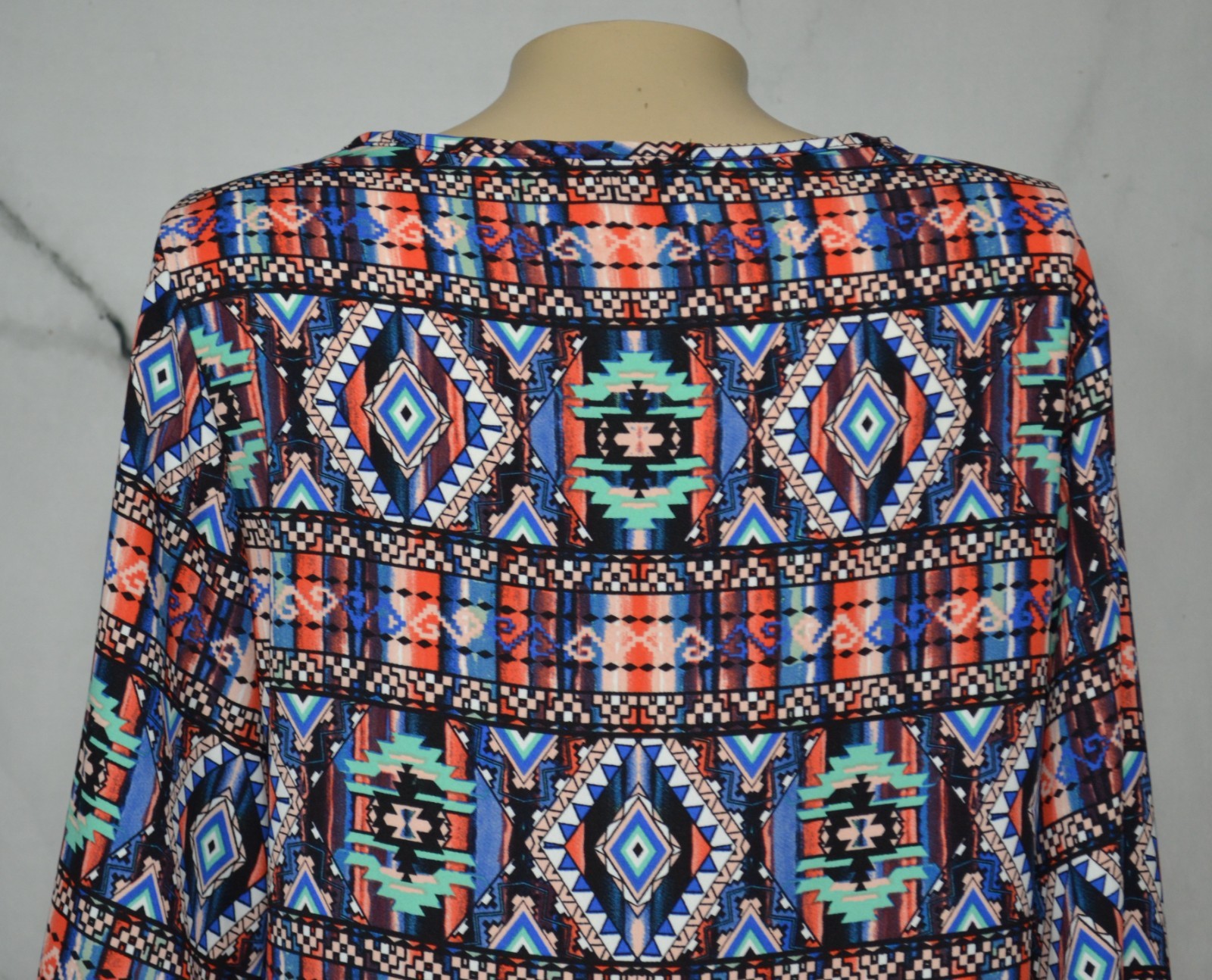 ESPRESSO Black Multicolor Patterned Dress Medium 3/4 Flared Sleeve Metal Accent