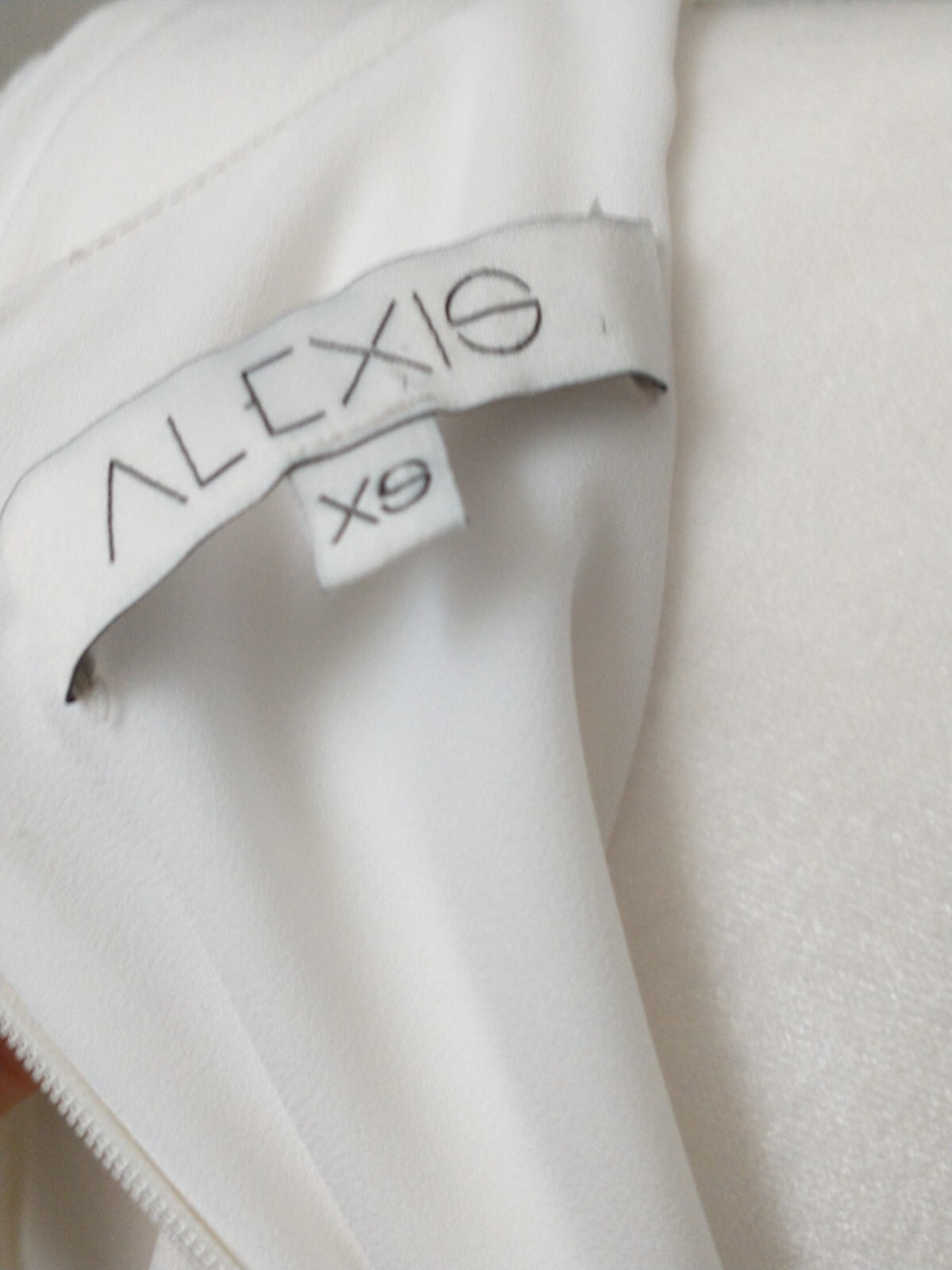 Alexis White Ruffled A-line Mini Casual Wedding Bridal Dress XS Coastal