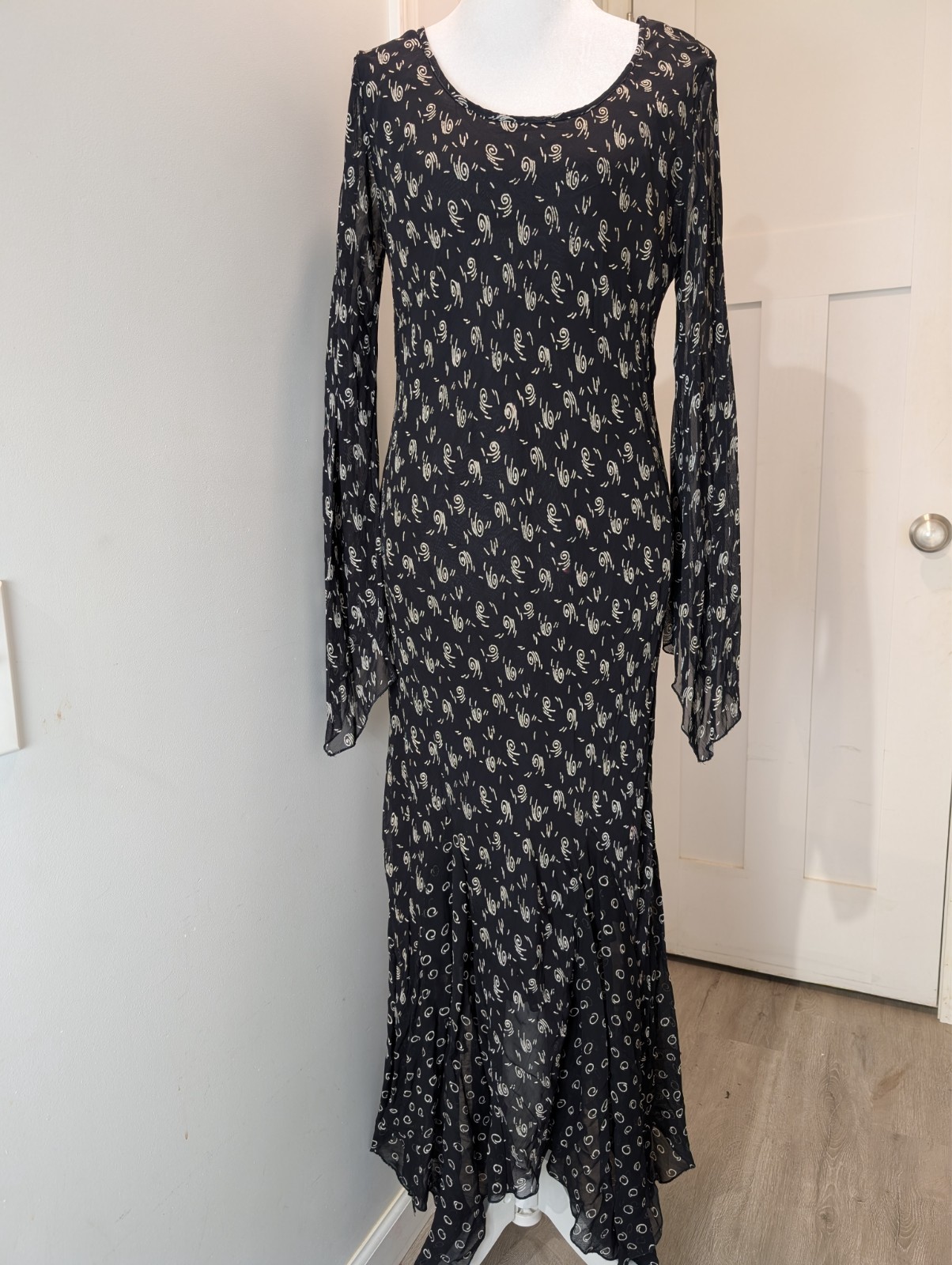 Vintage Temptation Black Maxi Dress Women’s Fairy Y2K 90s Whimsigoth Romantic M