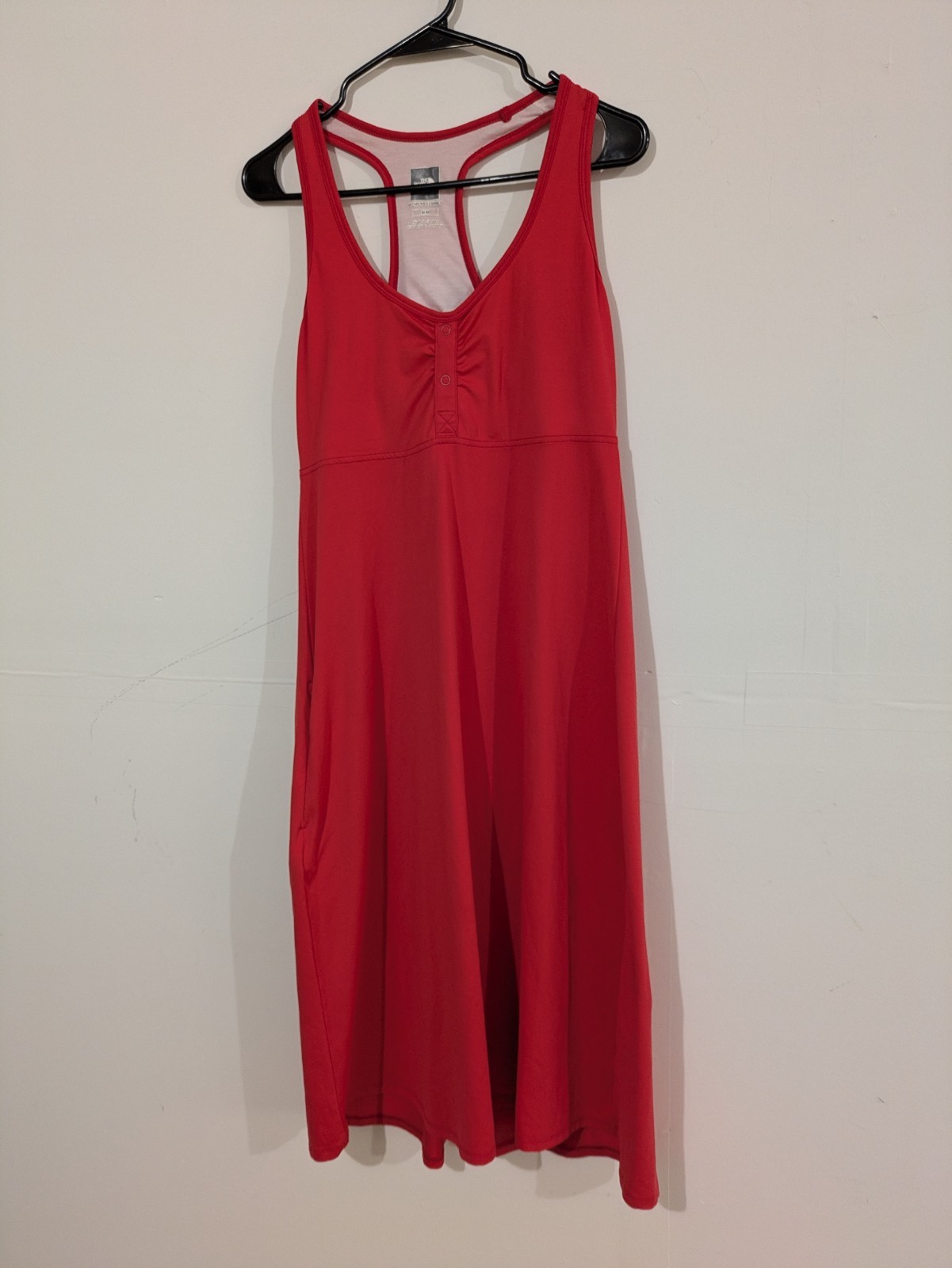 The North Face Women’s Red V-Neck Sleeveless Racerback Midi Tank Dress M
