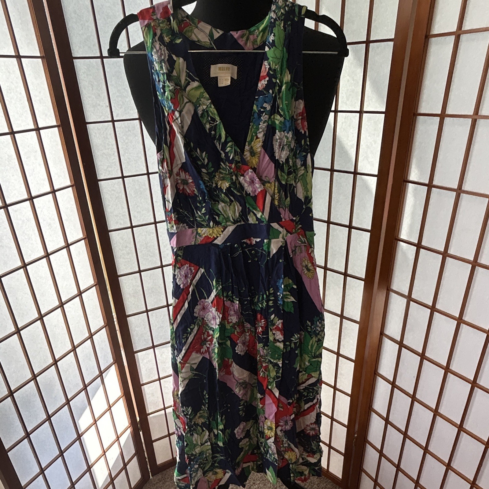 Maeve by Anthropologie Size 6 Floral Sleeveless V-Neck Maxi Wrap Dress