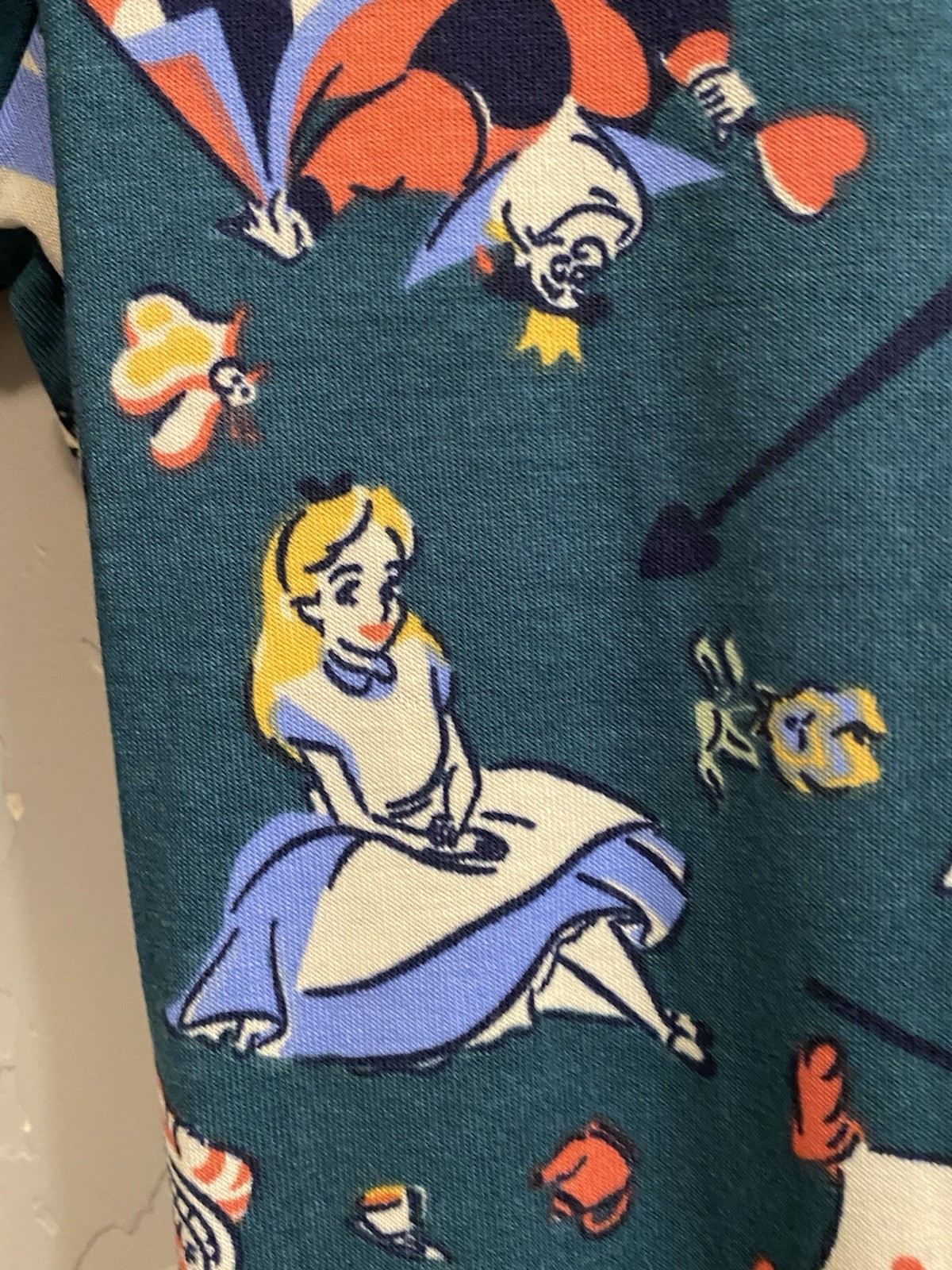 Disney’s Size Small Alice in Wonderland Characters LulaRoe Julia Dress Green NWT