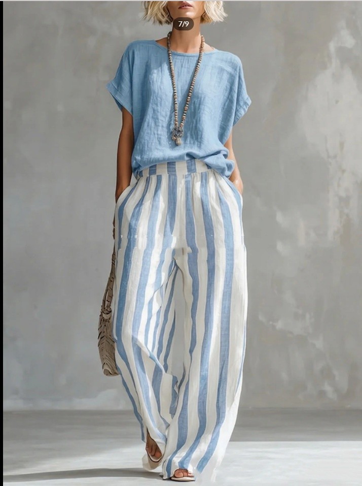 Short-sleeved Trousers Suit Summer Fashion Round Neck Pullover T-Shirt And Strip