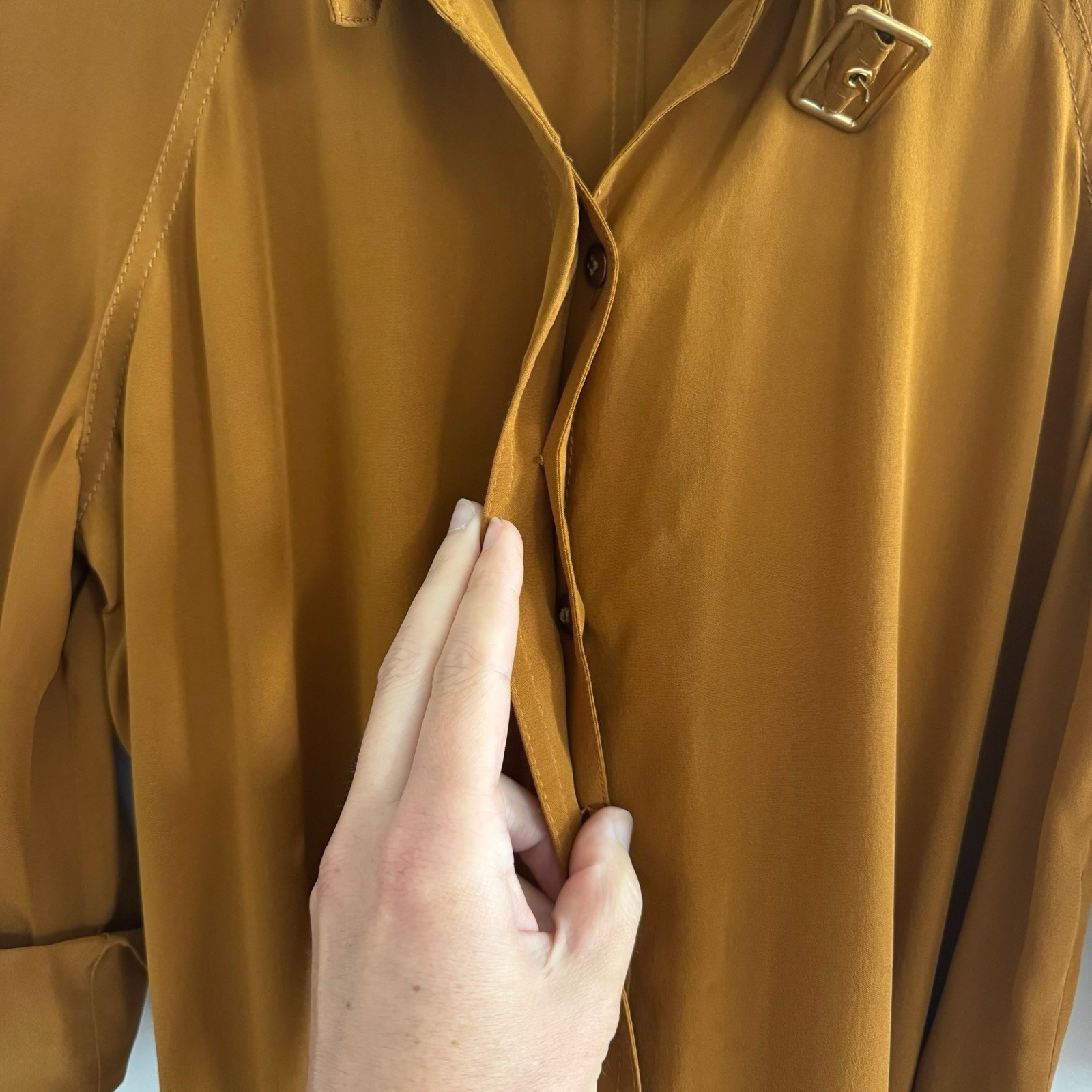 Diane Von Furstenberg 100% Silk Utility Dress 6 Safari Tan Belted Pockets