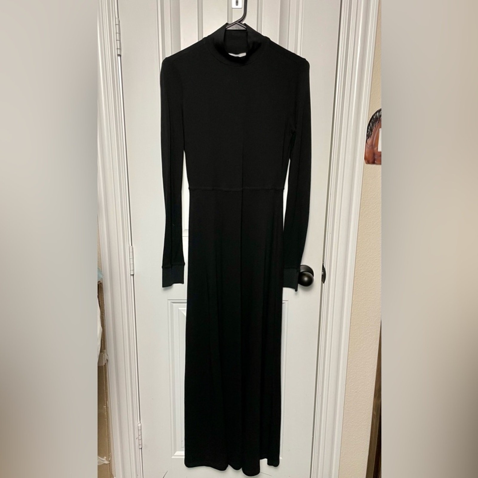 Halston Black Long Sleeve Aaliyah silk jersey dress NWT
