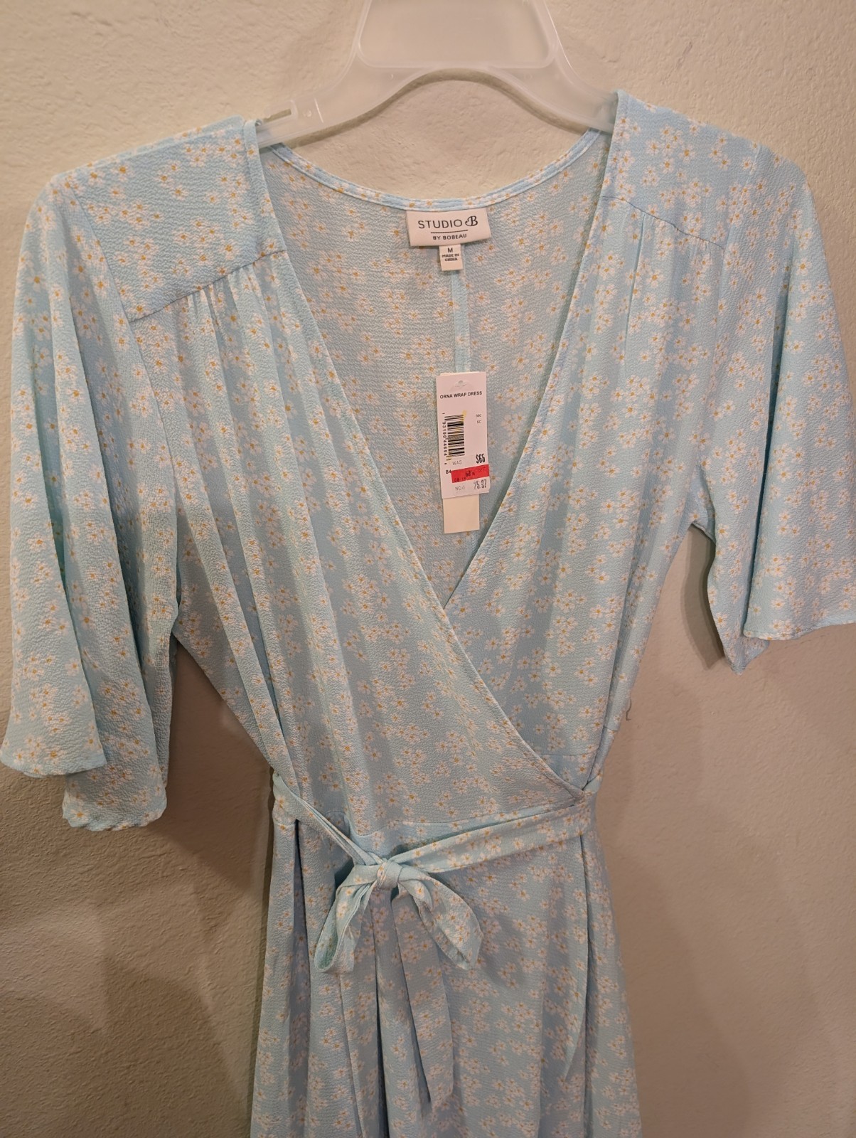 Studio M Wrap Around Dress Medium, NWT Polyester Blend, Front Flounce W/Belt