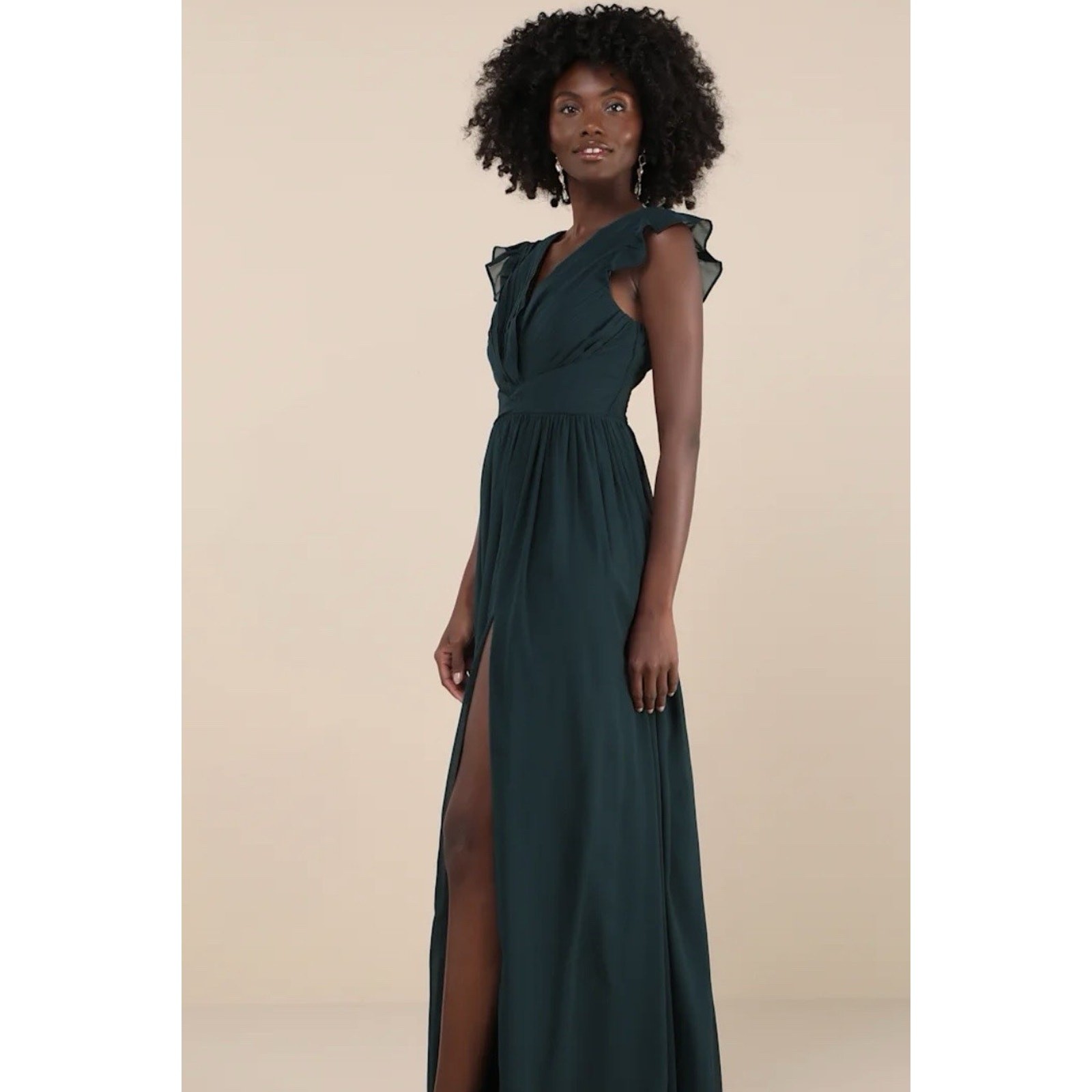 Lulu’s NWT Sz M Emerald Green Maxi Gown Pleated Bust Open Back Wedding Formal