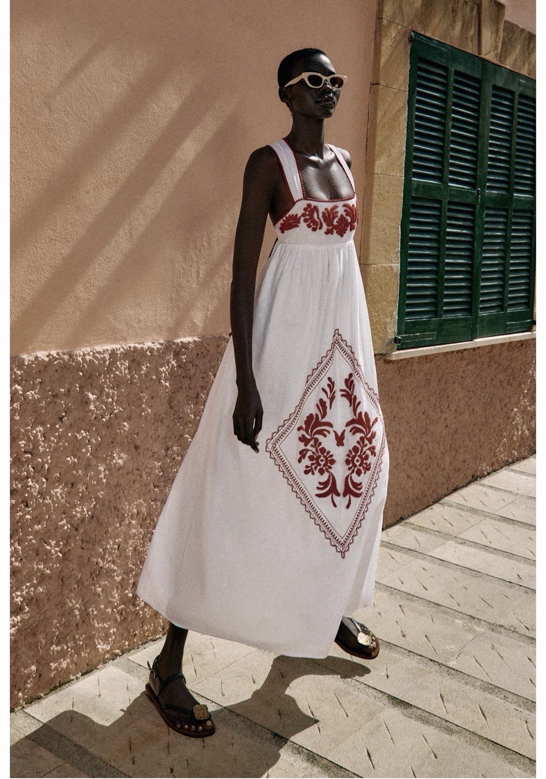 Zara EMBROIDERED TEXTURED MIDI DRESS Size L