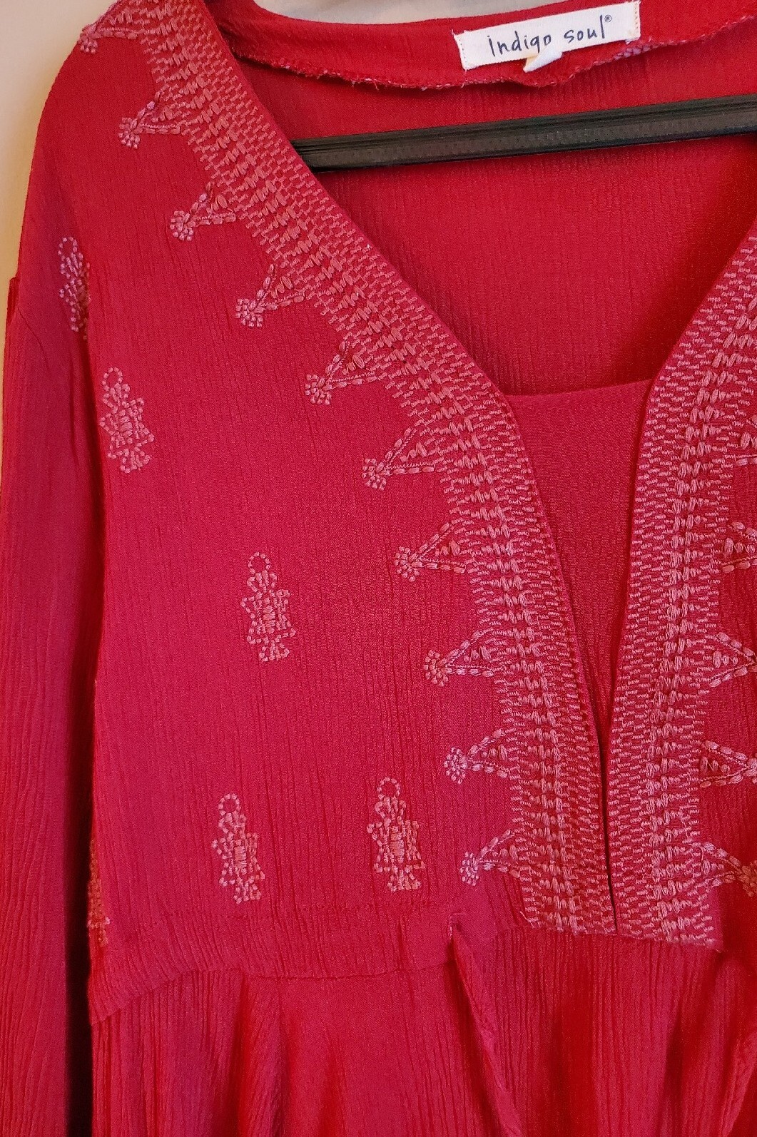 Indigo Soul Dress Size Medium Red Embroidered Crepe Crinkle Tunic 3/4 Sleeves