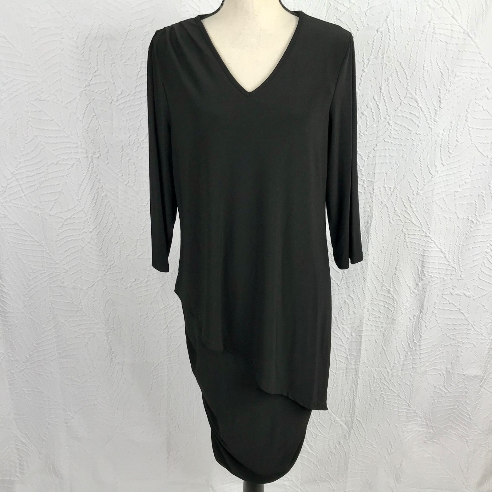 Chicos 2 Black Tiered Dress Size L 3/4 Sleeve Slinky Layered Minimalist LBD