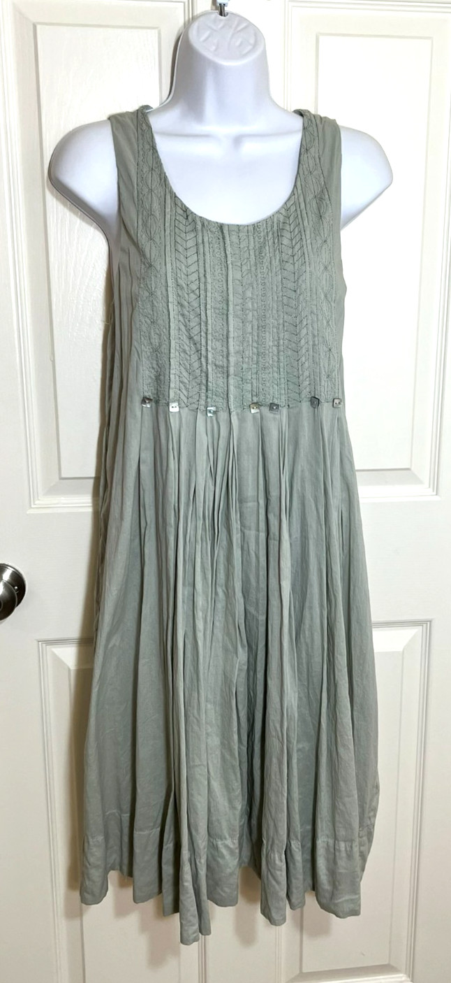 Sundance Pale Green/Sea Mist Mia Pleated Dress w/Embroidery- size Small