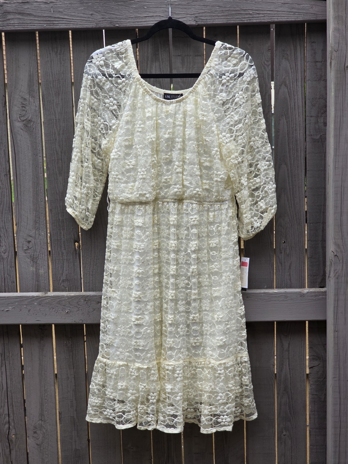 I.N Studio Women’s Ivory Knee Length Lace Dress. Sz 12 P