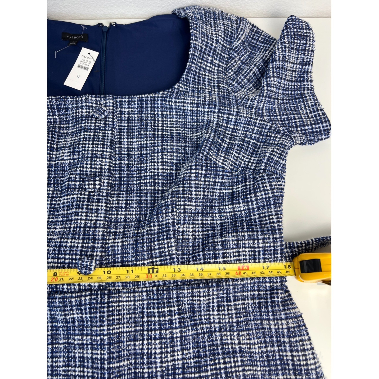 Talbots Tweed Dress Womens 12 Blue White Boucle Belted Sheath Academia Career