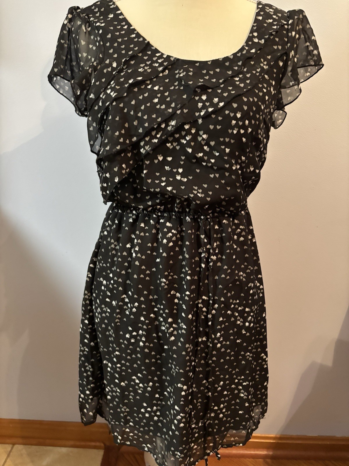 Belle De Jour Silky Black Dress/Hearts Ruffled Lined Top Elastic Waist Sz S EUC