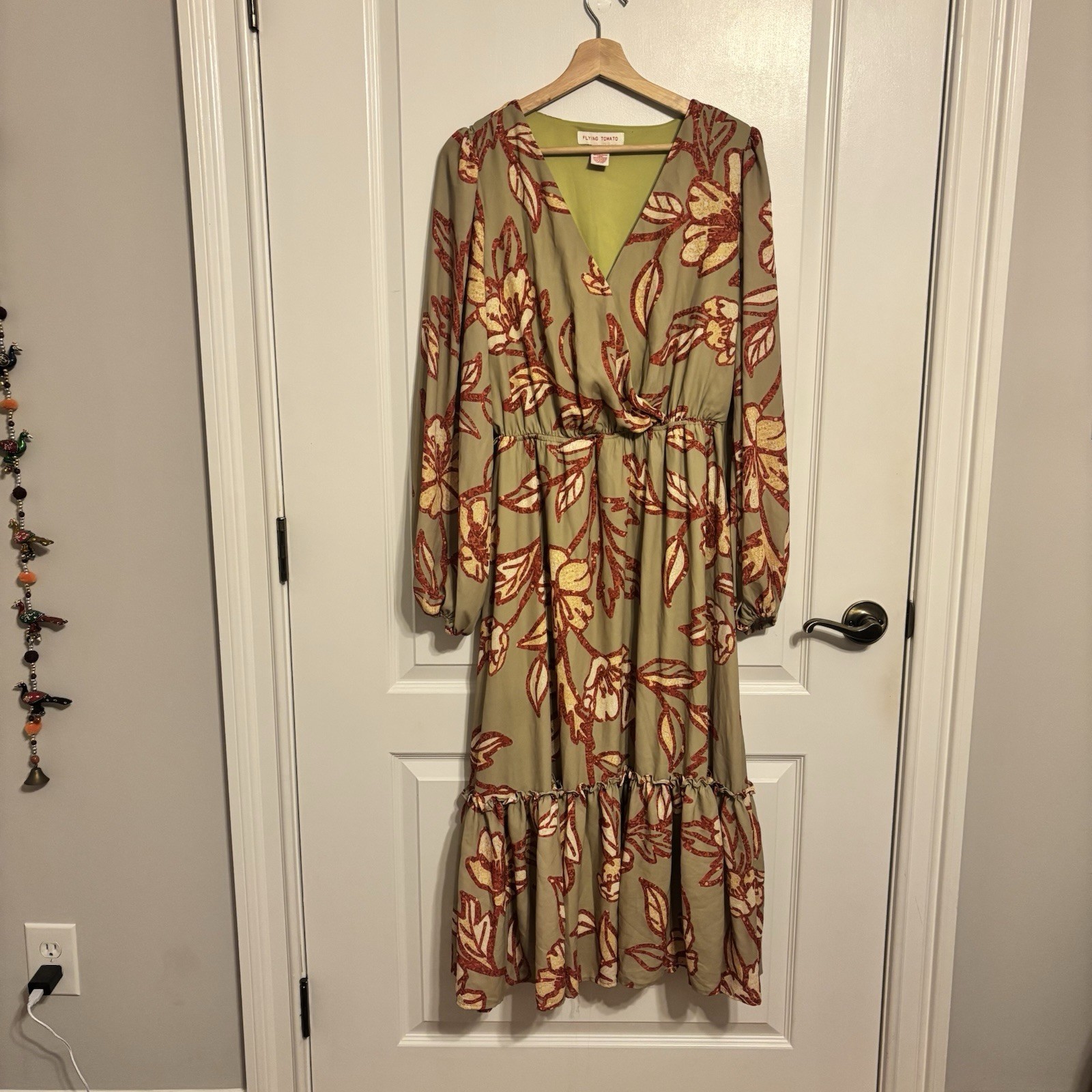 Flying Tomato Women’s Green Red Floral Maxi Dress V Neck Balloon Sleeve L