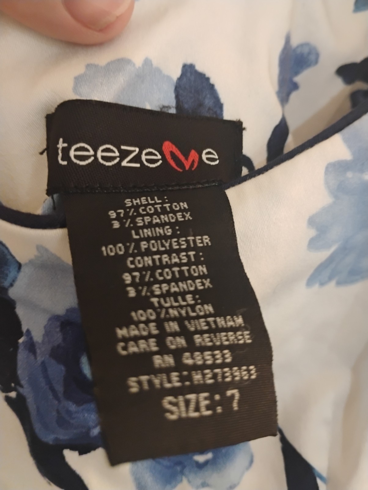 Teeze Me Fit Flare Dress Size 7 Juniors White Blue Floral Pleated Sleeveless