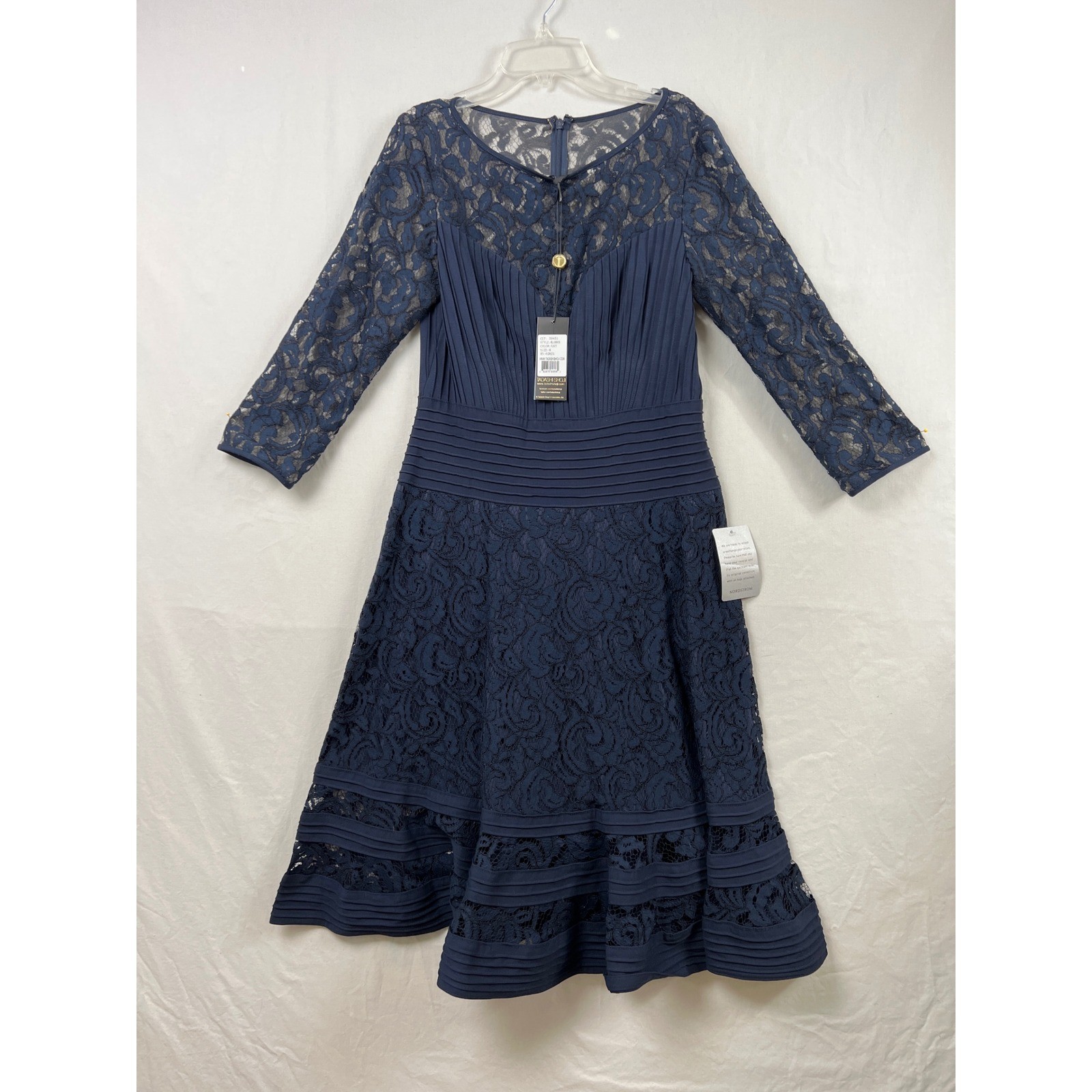 Tadashi Shoji Dress Women Size M Navy Blue Lace Pintuck Jersey 6L1890M Cocktail