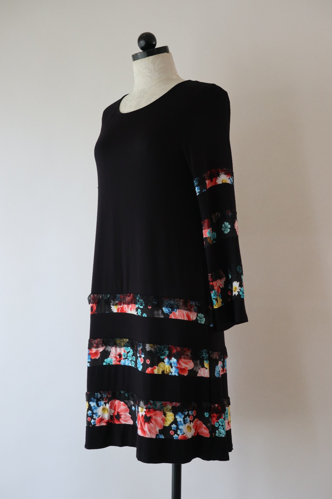 Desigual Black Jersey Colorful Floral Stripes Lace Ruffles Tshirt Dress Women L