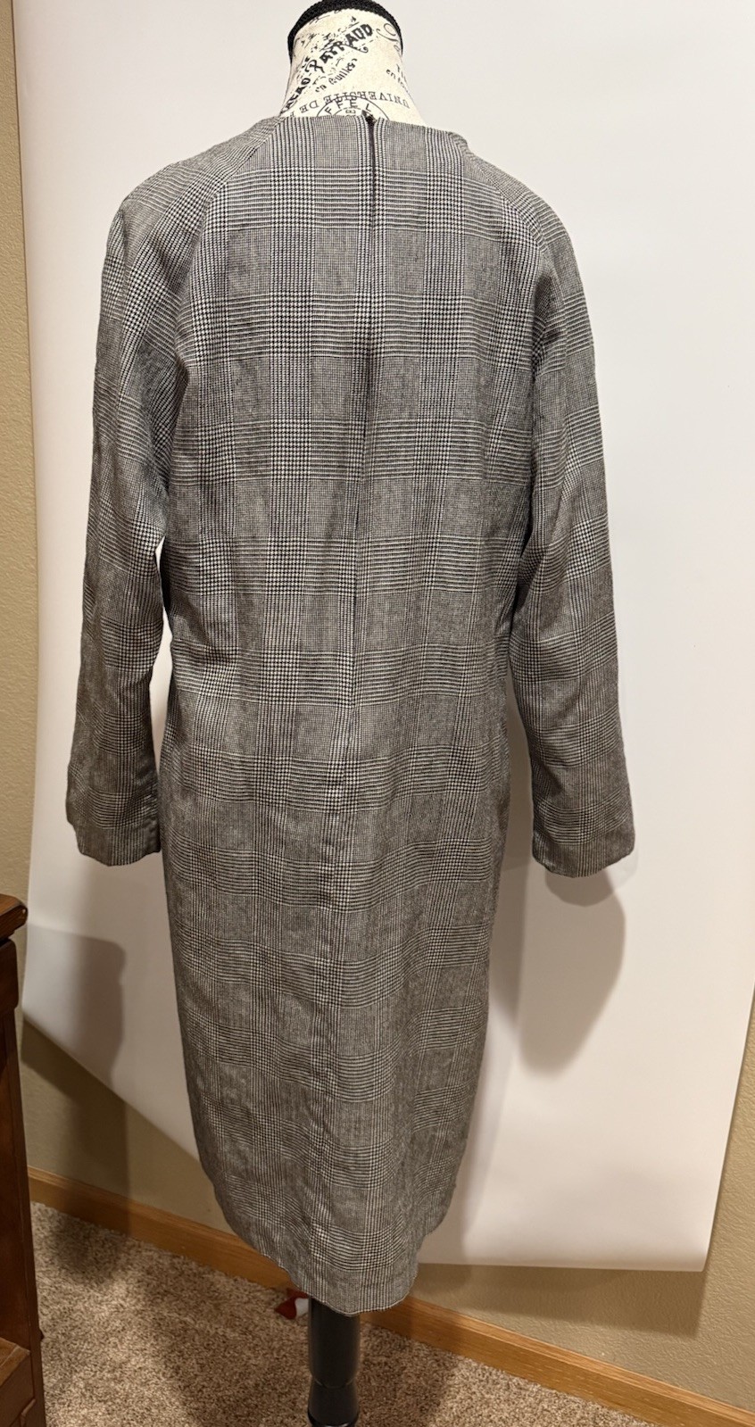 Harve Benard by Holtzman Black Plaid Long Shift Dress Size Large Ukraine Vintage