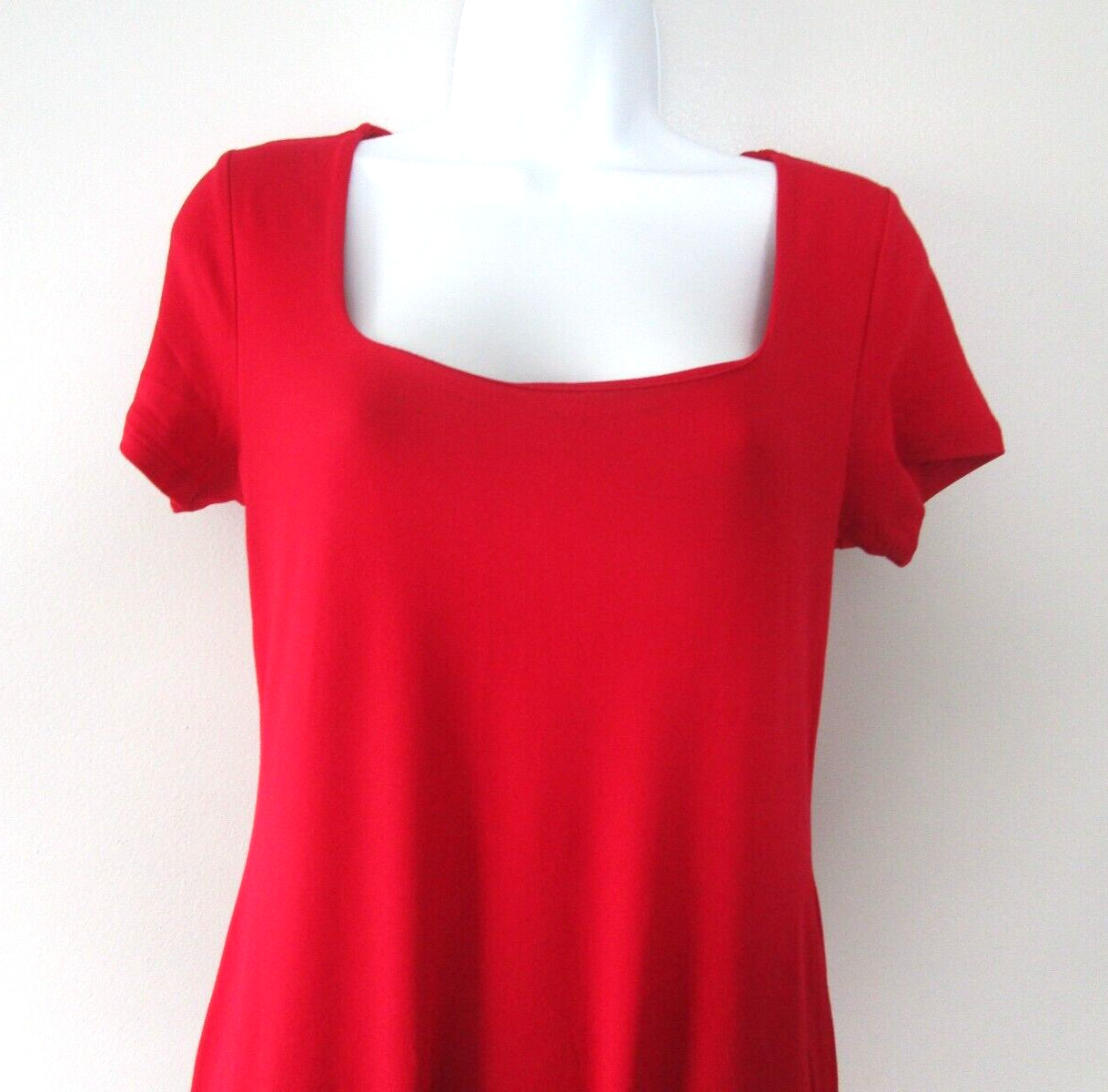 Ambiance Apparel Short Sleeve Square Neck Sort Red T-Shirt Dress Size L NEW