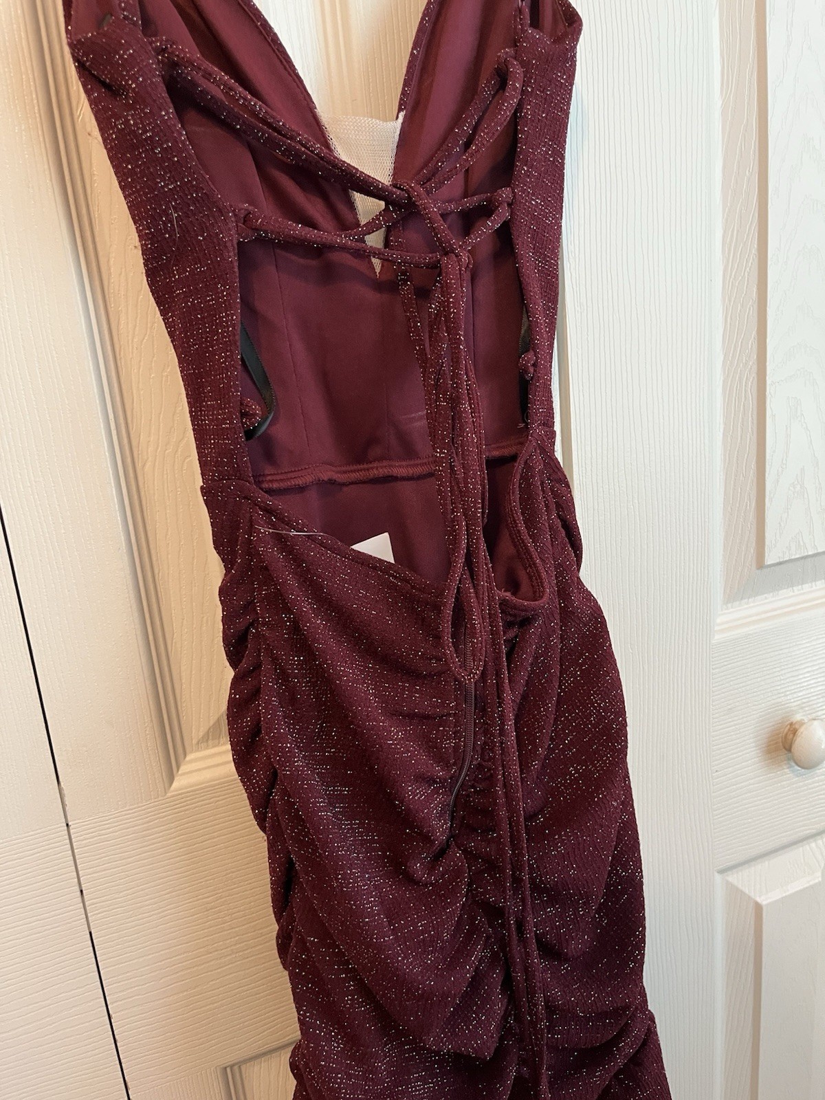 B. Darlin Wine Silver Glitter Ruched Lace-Up Backless Bodycon Dress 0