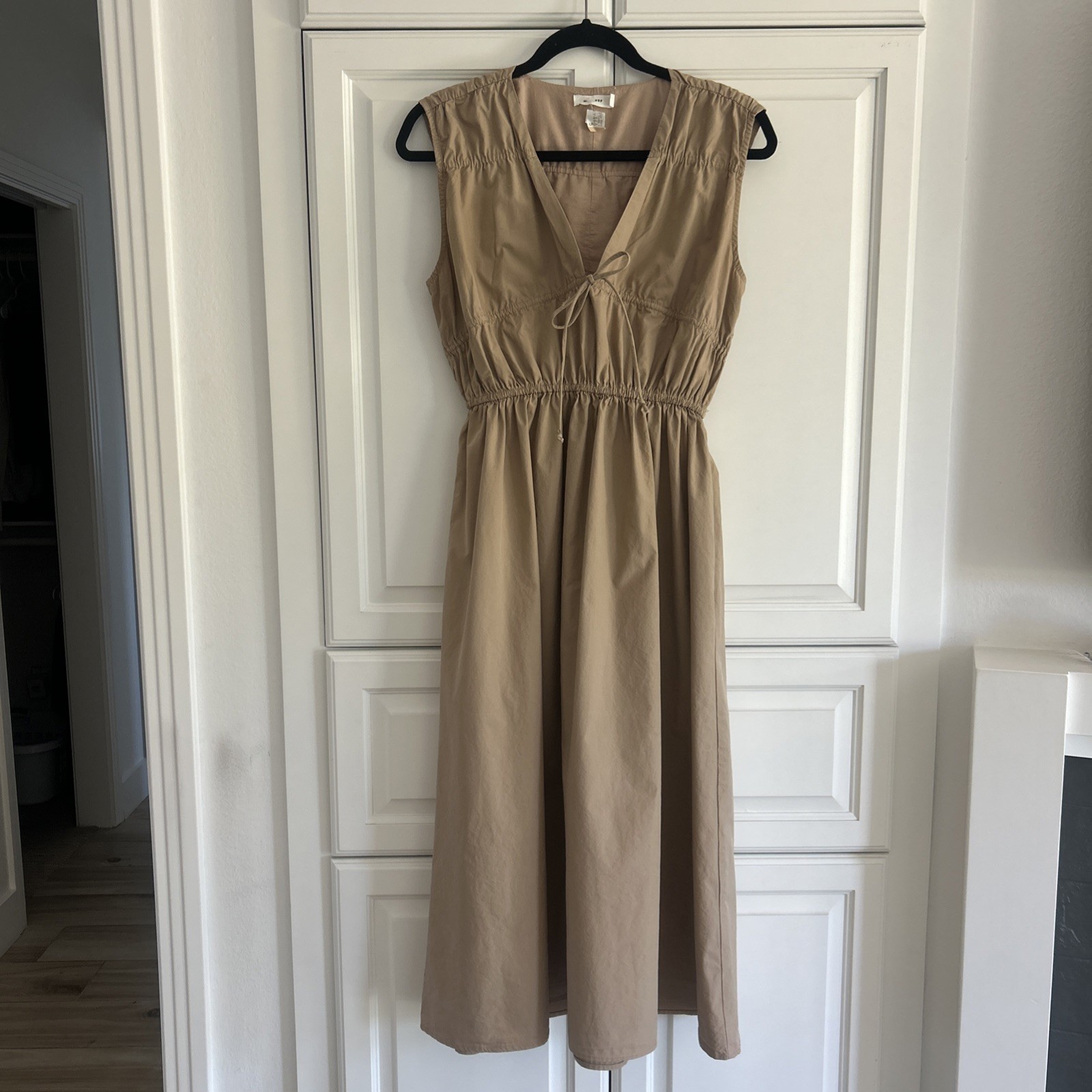 Mod Ref Tan Cotton Poplin Midi-Dress. Size Medium.