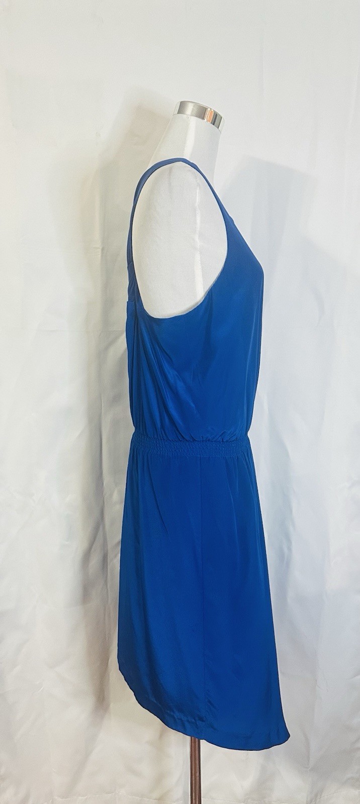 Banana Republic Size 12 Blue 100% Silk Dress Sleeveless Racerback Asymmetrical