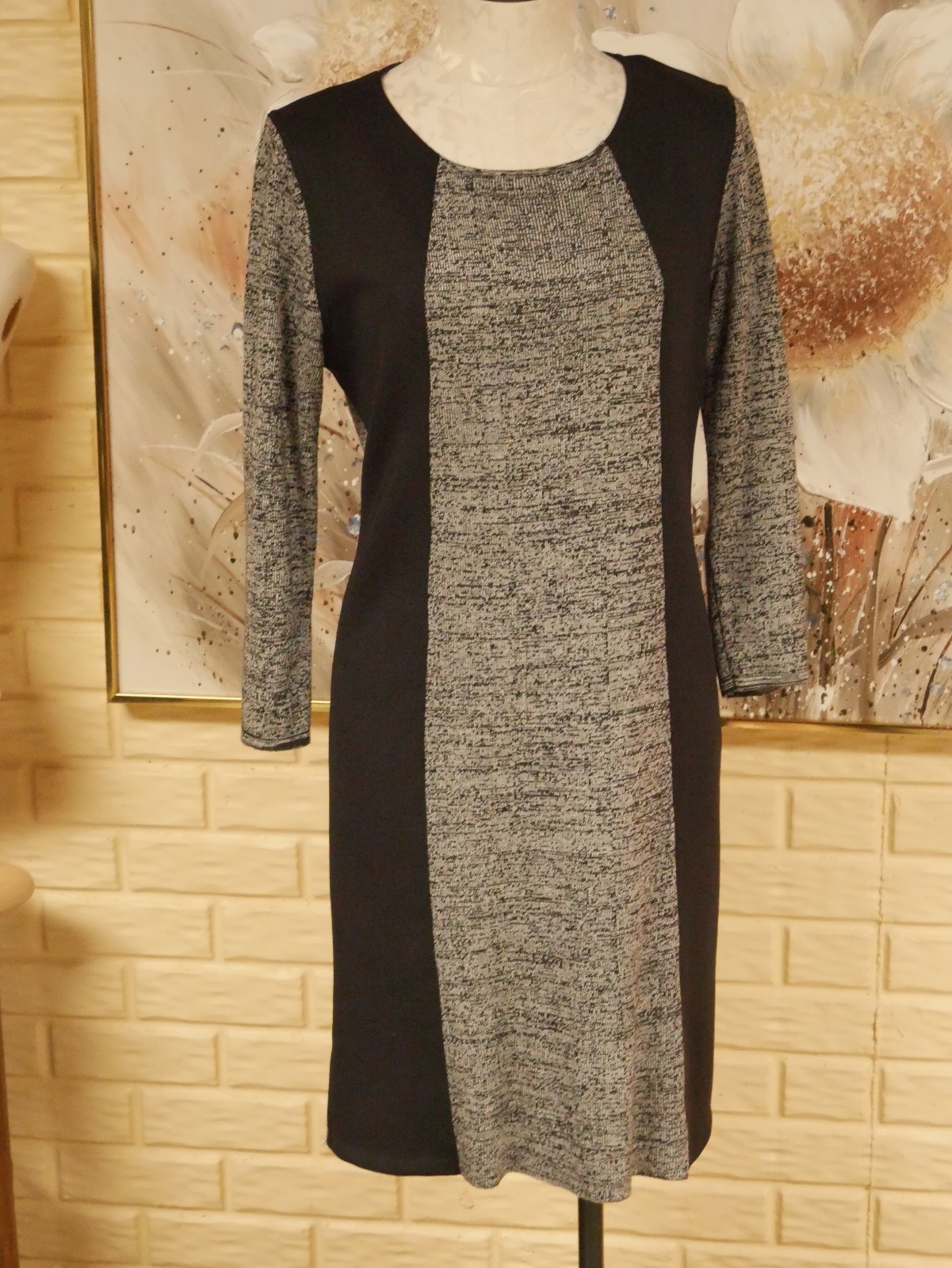 EUC CALVIN KLEIN SZ LARGE ACRYLIC STRETCH BLACK & GRAY FLECKED SWEATER DRESS