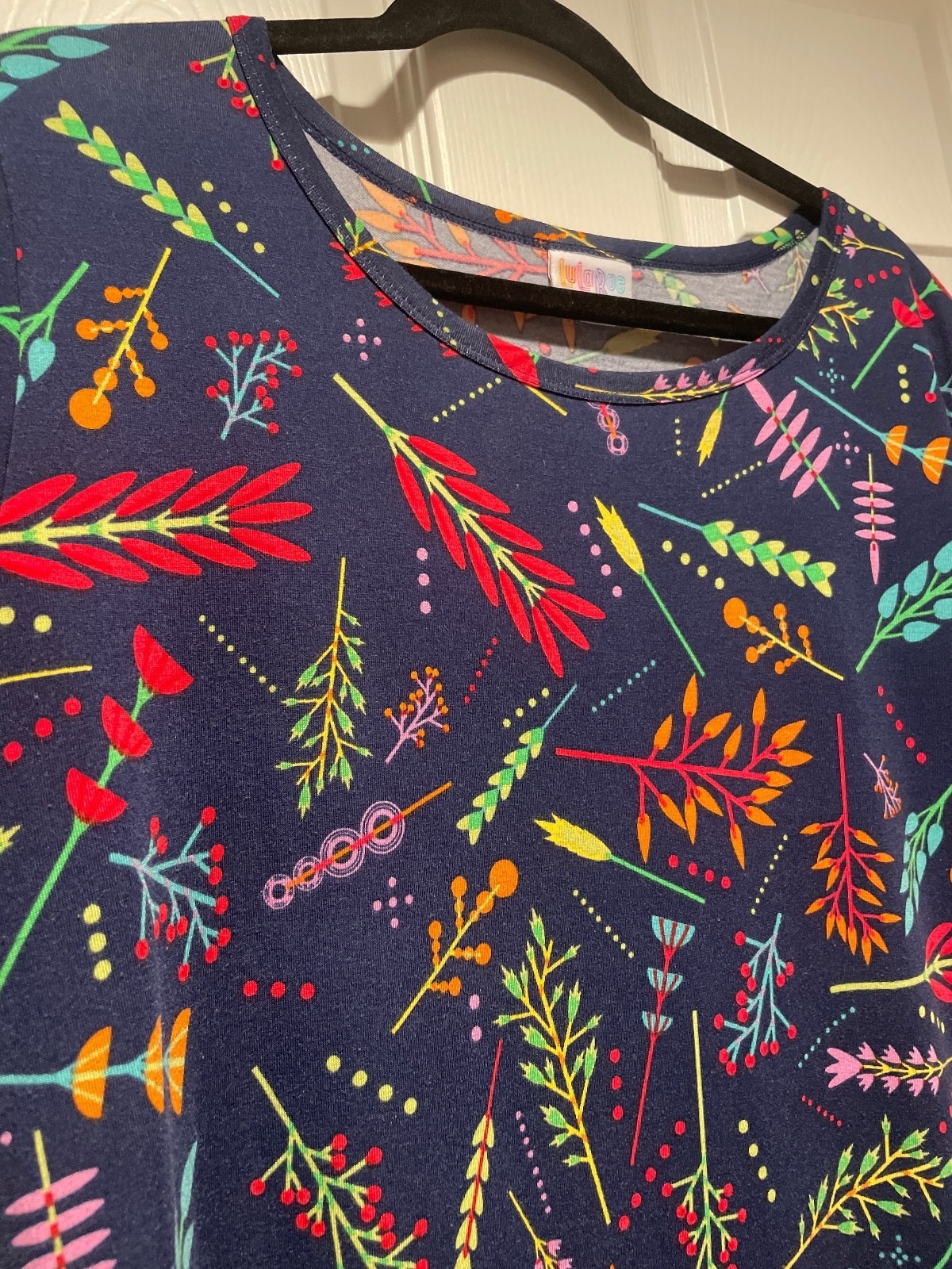 LuLaRoe 2XL (18-20) Navy Floral Leaf Print Julia Dress Stretch Midi Plus Size