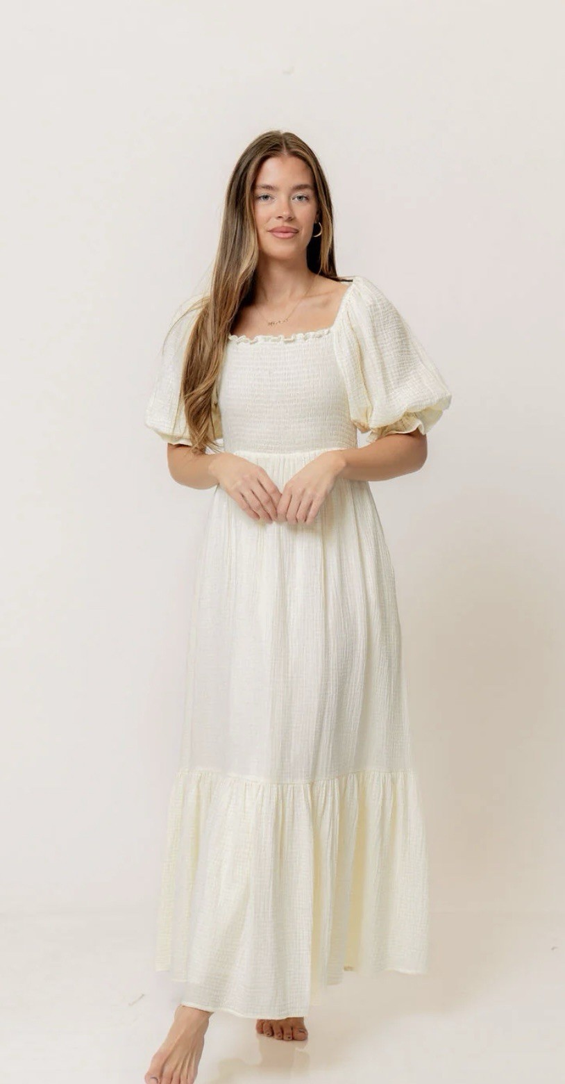Worth Collective Women’s Dress Modest Liv Cream Size Medium