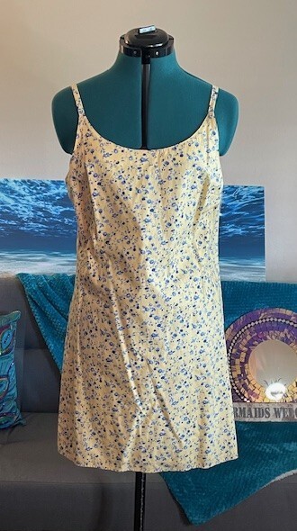NEW Junior’s Size 11 Vintage CA Concepts Mini Floral Tank Dress Yellow