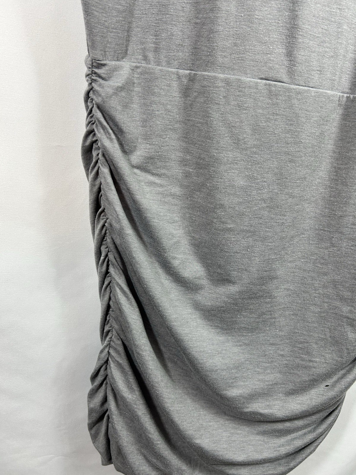Athleta Step Up Dress Medium Gray Heathered V-Neck Ruched Side Cap Sleeve S2014