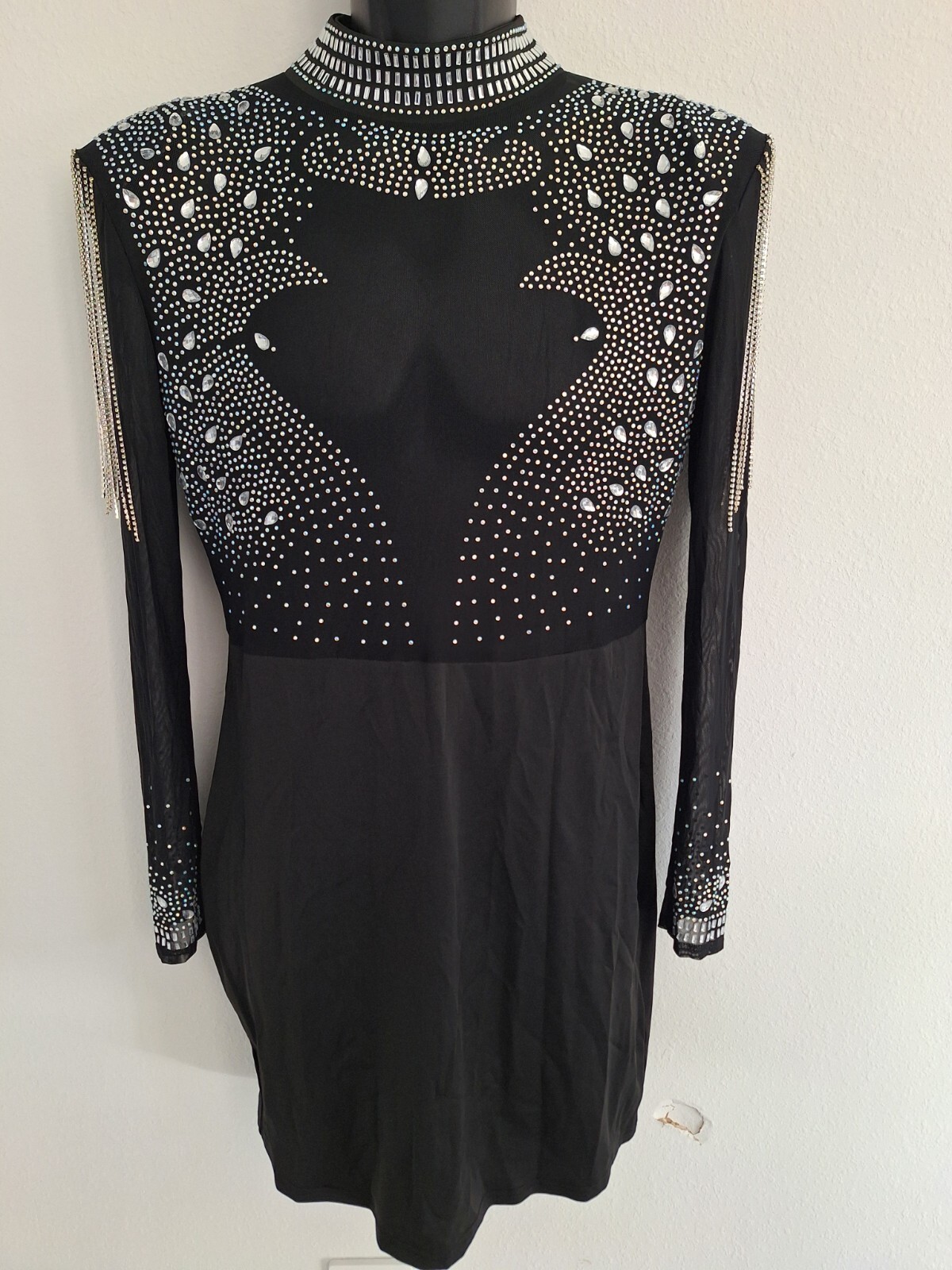 Very stylish and elegant black ladies evening gown Top Is Ses Through Size S #j1