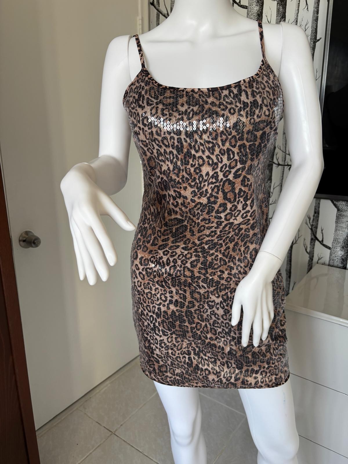 Forever 21 Women’s Brown/Black Leopard Sequin Bodycon Mini Dress L Scoop Party