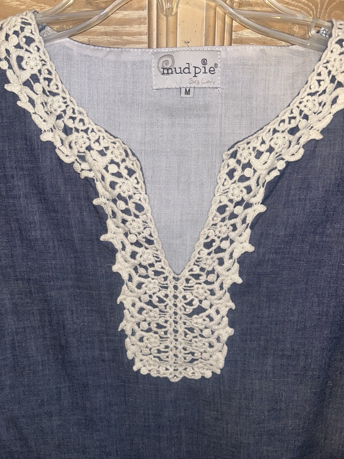 Mud Pie Women’s Chambray Lace Sheath Dress Size Medium