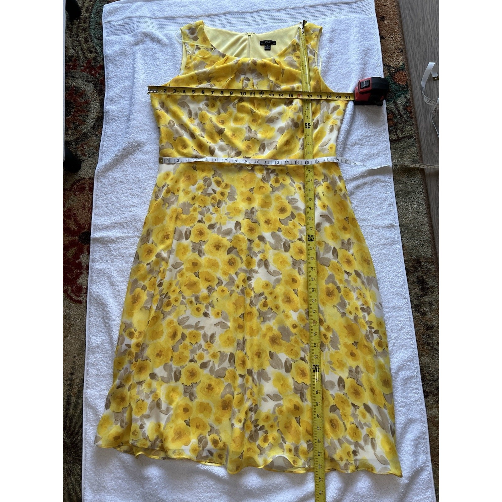 Butter Yellow Mocha Mousse Floral Midi spring Flowy, coquette Dress size 16