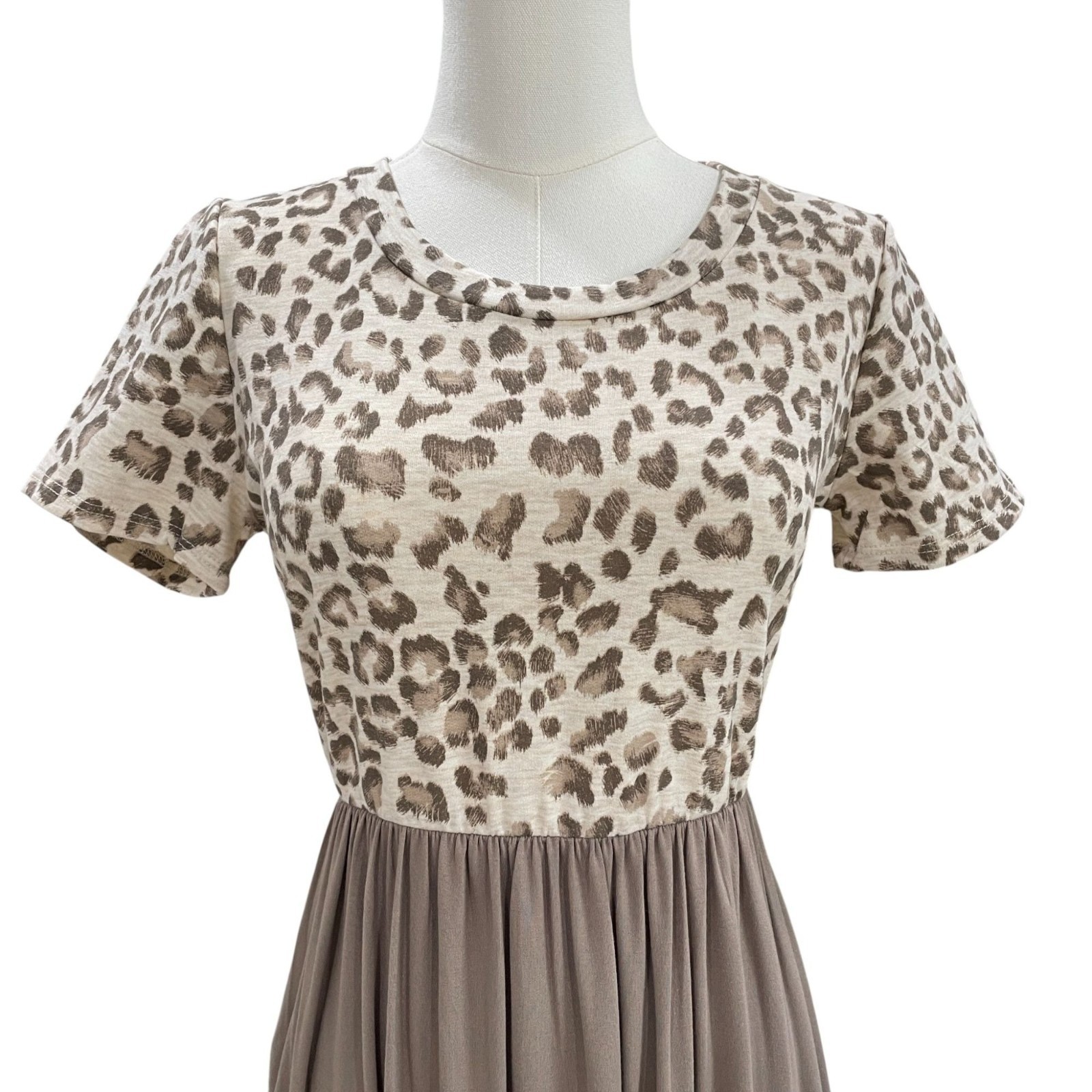 7th Ray Leopard Print Midi Dress Small Tie Back Pockets Cottagecore NWOT USA