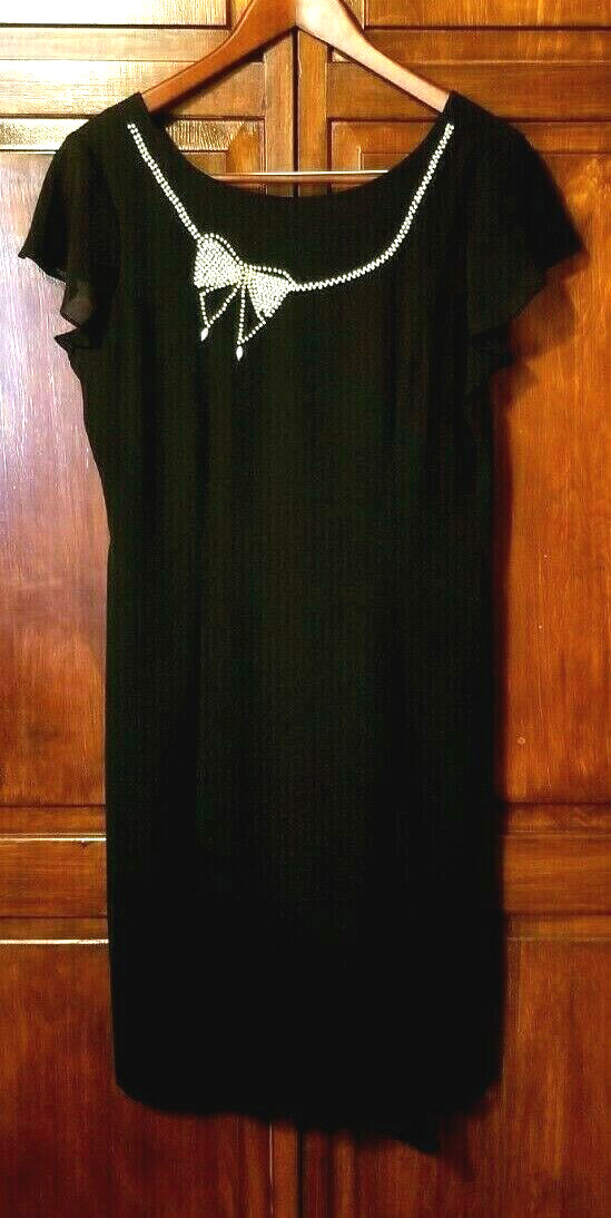 ROBBIE BEE Elegant BLACK Dress with PEARLS Special Occasion Dress Size 10