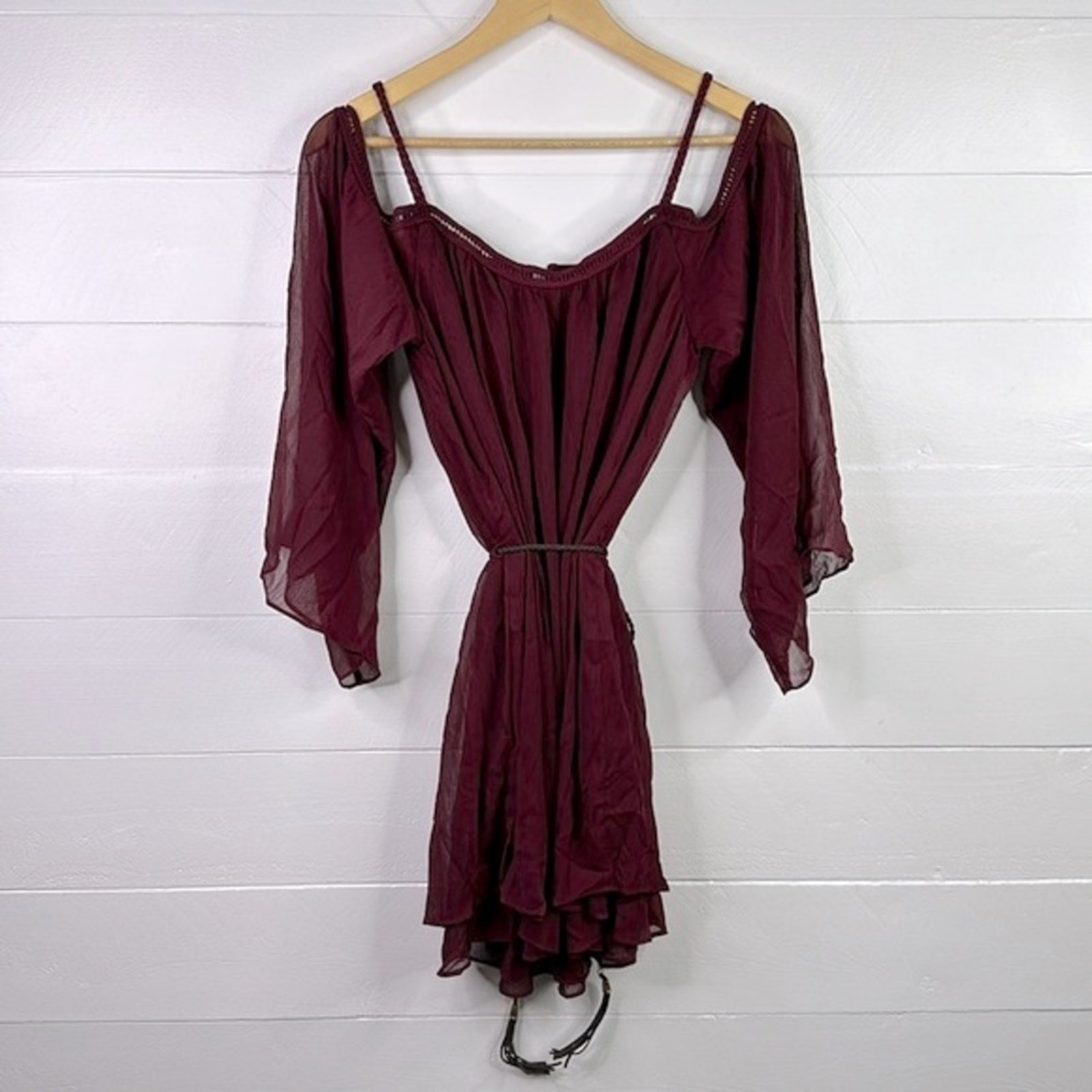 DOUBLE ZERO Wine Open Shoulder Wide Sleeve Polyester Tassle Dress Size Small