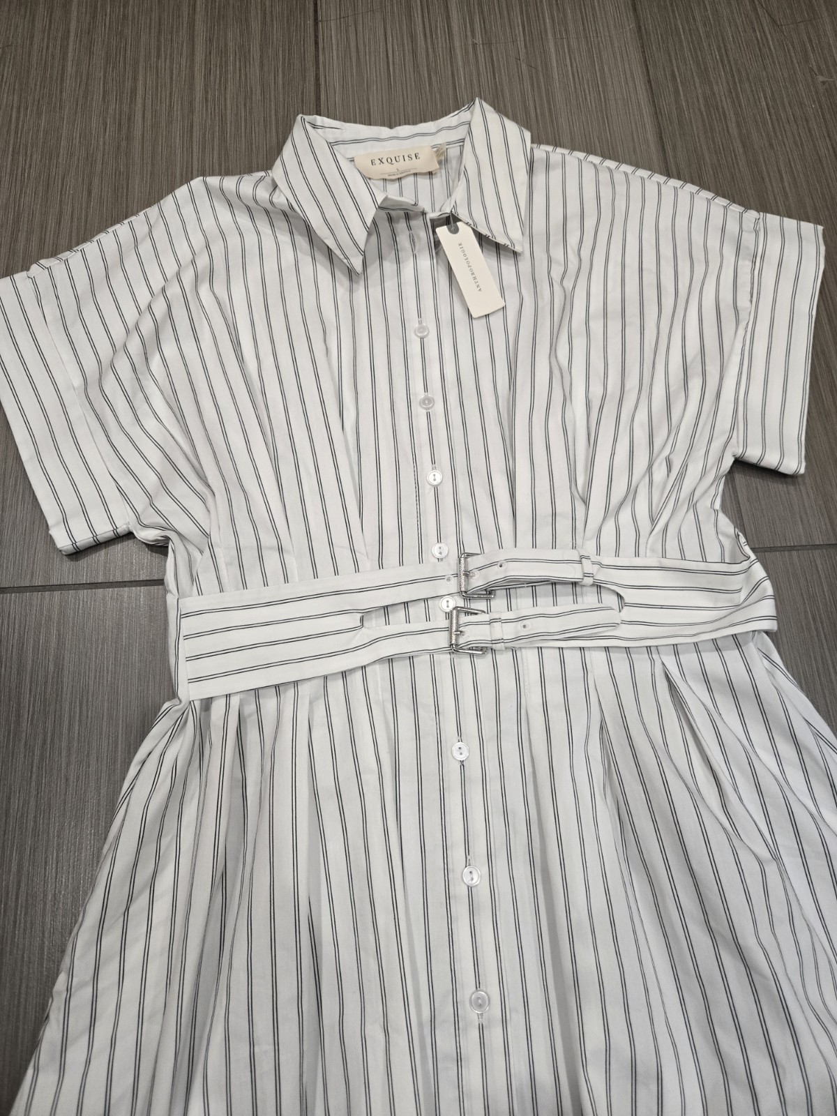 Anthropologie Exquise Large Tobie Double Buckle Pleated Shirt Dress White Black