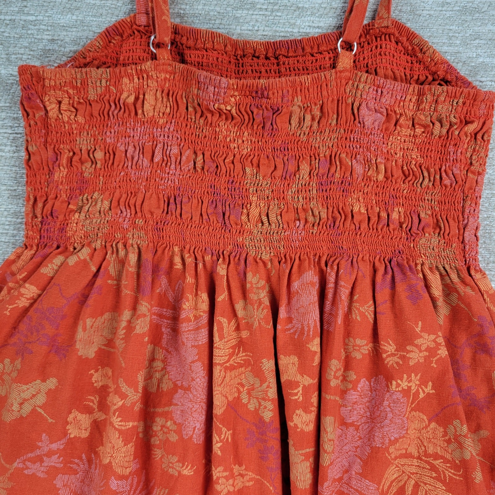 Universal Thread Dress Womens Medium Orange Smocked Top Adjustable Straps Summer