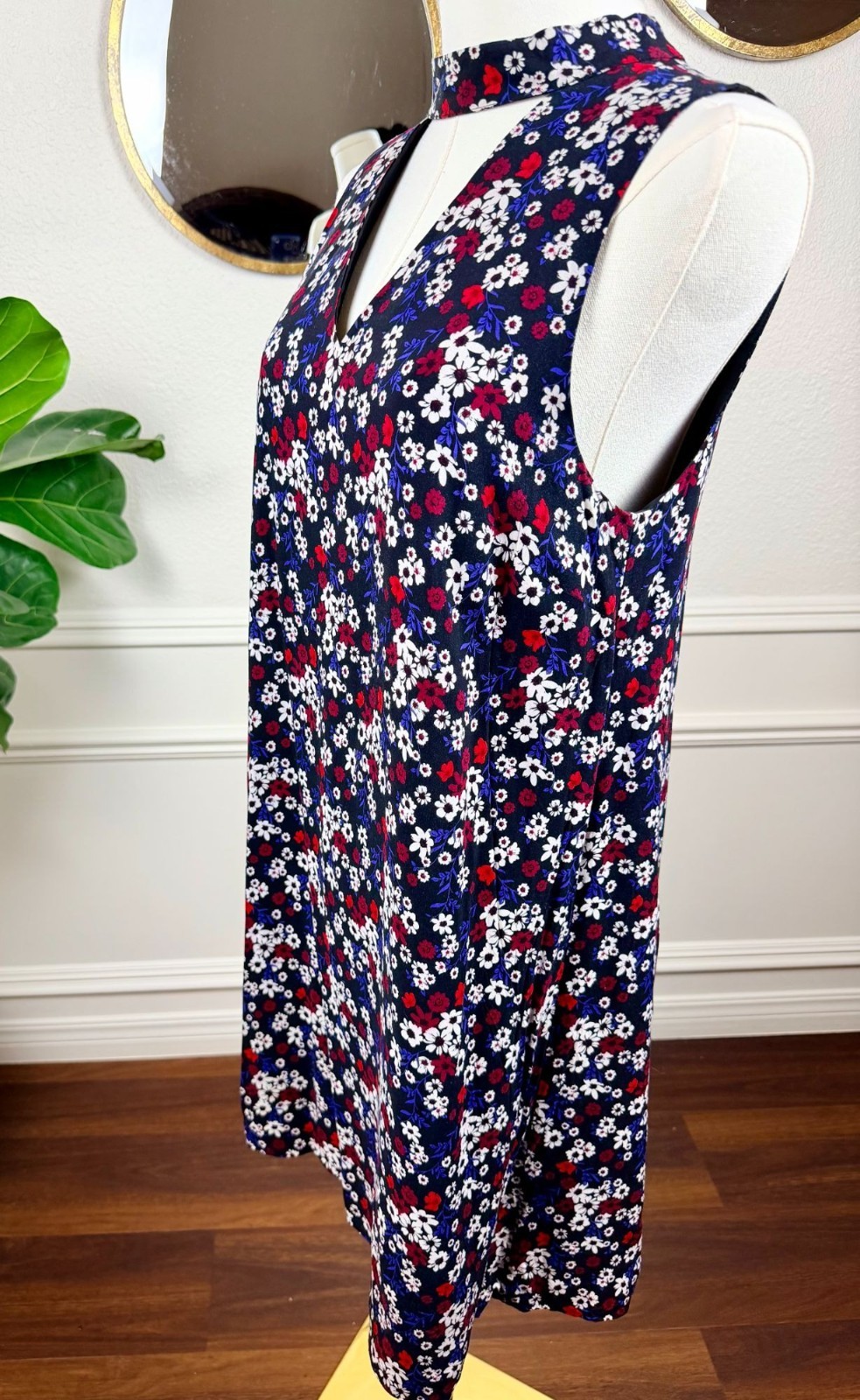 Romantic Feminine Kensie Floral Sheath Dress | Soft Girl | Size M | EUC