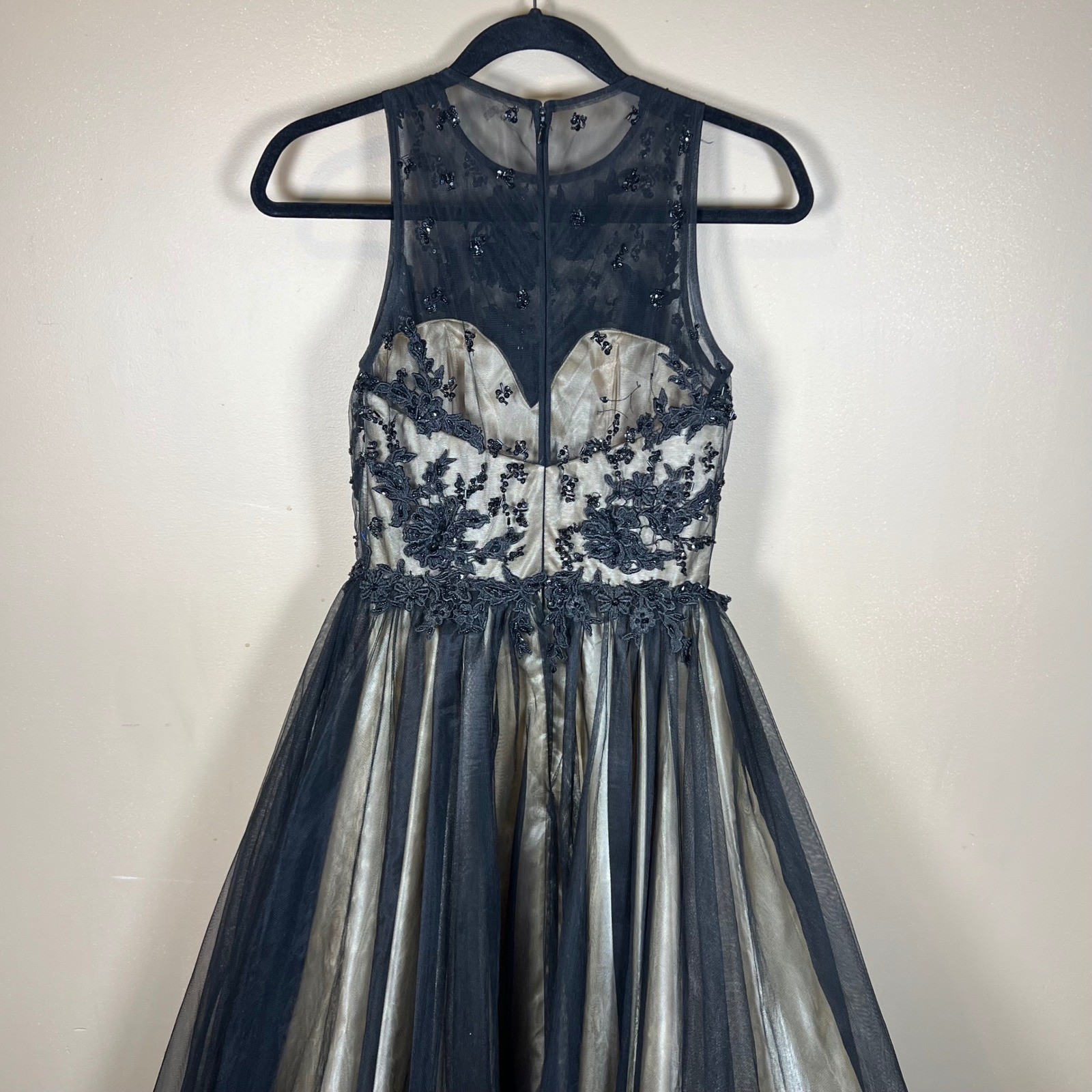 Bicici & Coty Black Gold Beaded Lace Tulle Formal Gown Prom Dress CC71138 XS