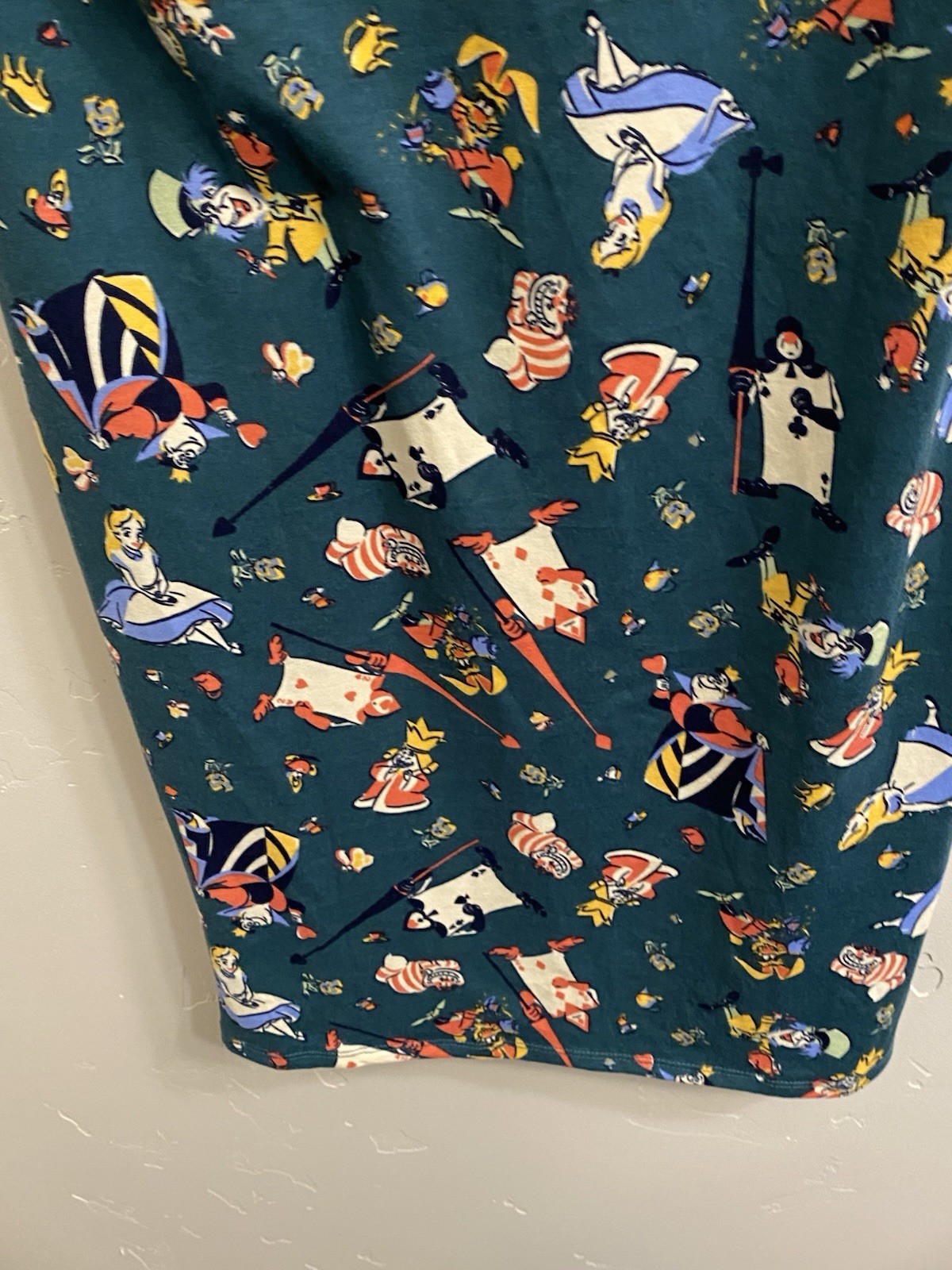 Disney’s Size Small Alice in Wonderland Characters LulaRoe Julia Dress Green NWT