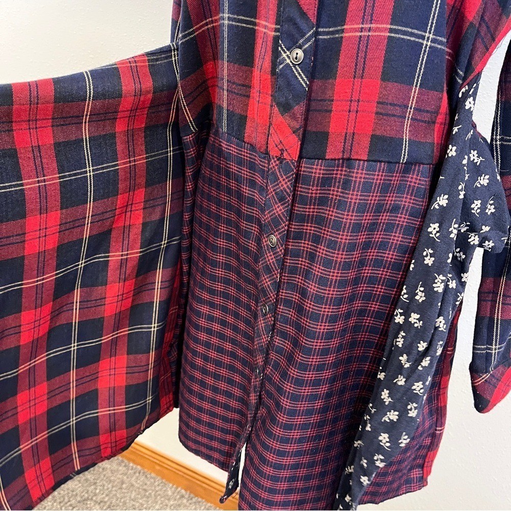Red and Navy Plaid Button-Up long sleeves dress size medium