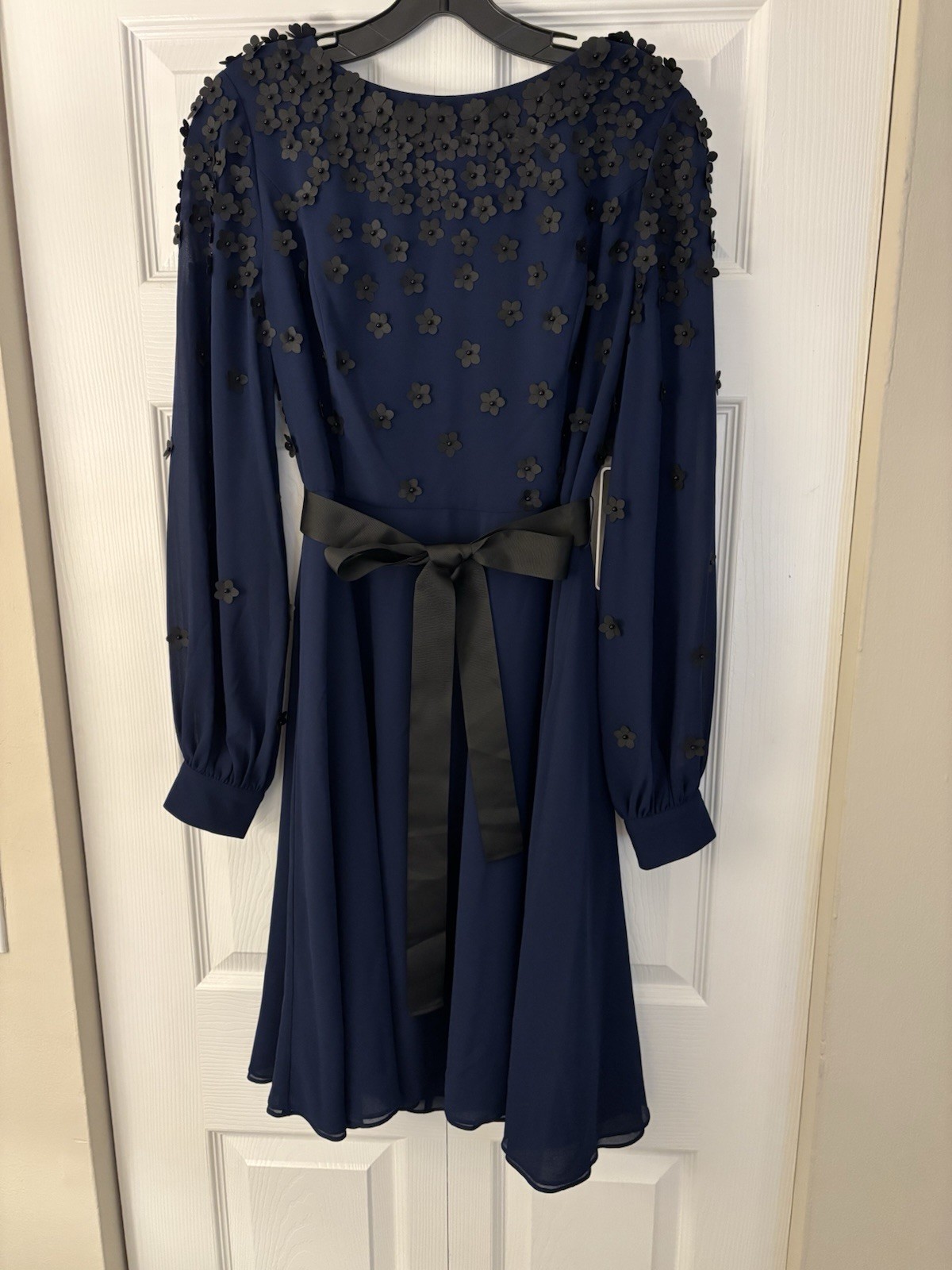 SHANI Blue/Black Floral Fit & Flare Knee Dress LS Boat Neck Bow 8 S-2234