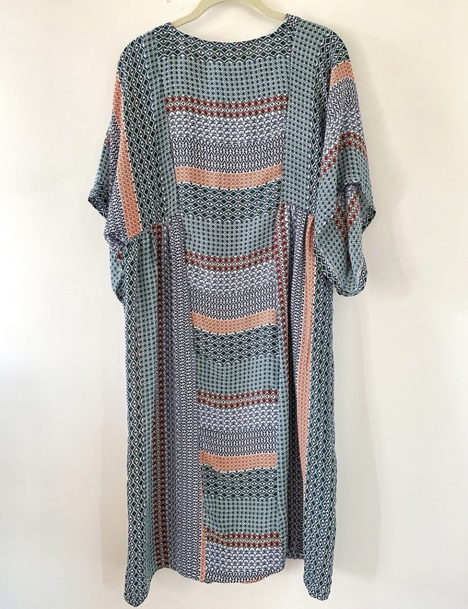 Burning Dress Geometric Kaftan Long Dress Size S Short Sleeve Round Neck