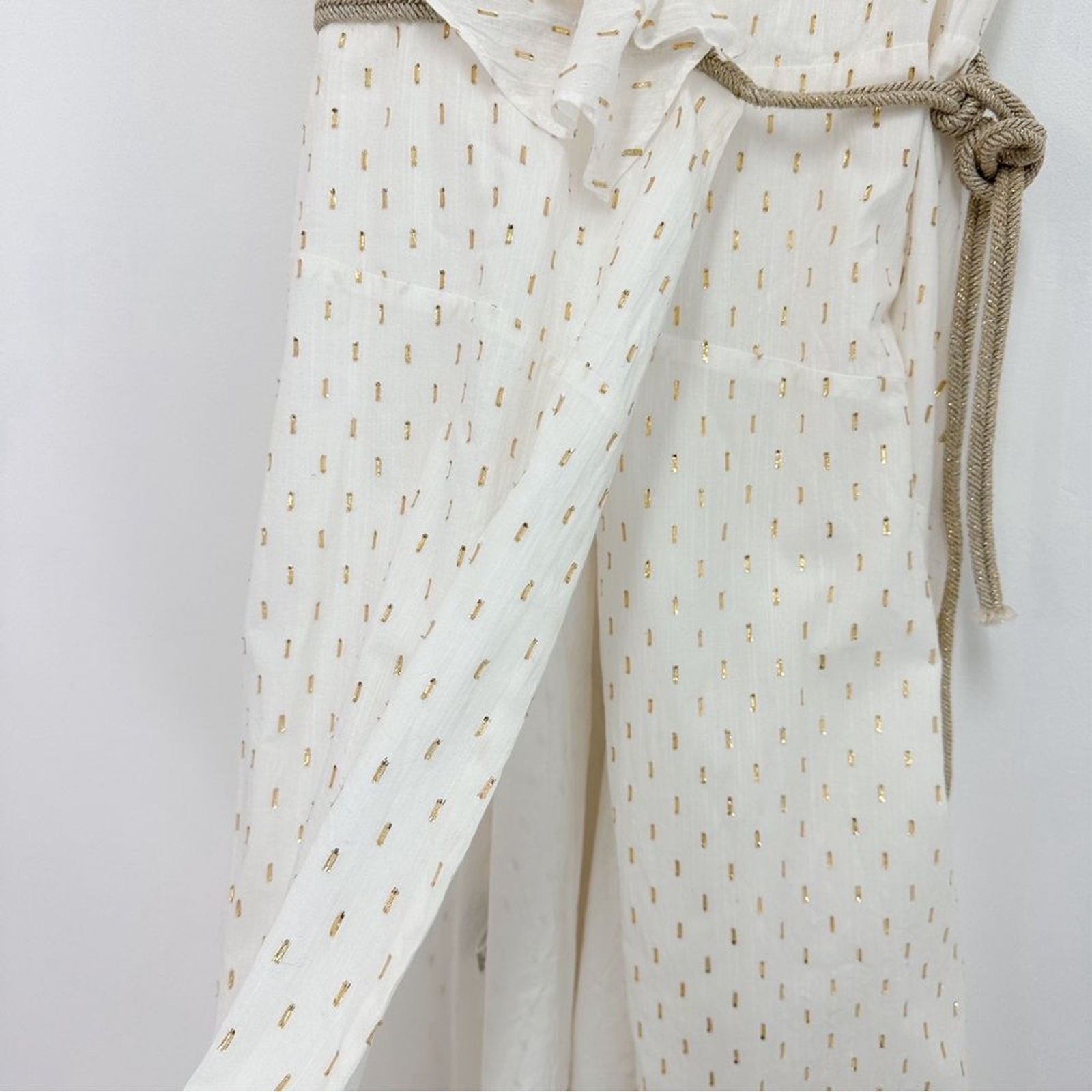 BCBGMaxAzria Asymmetrical Wrap Maxi Dress in Metallic Gold and White Sz Small