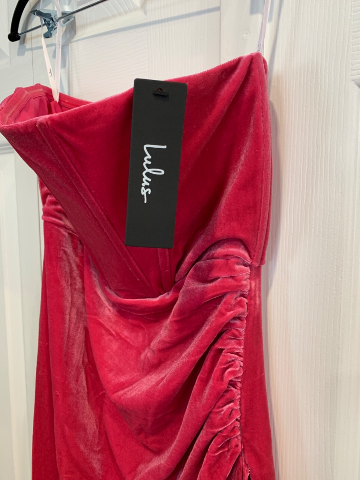 Lulu’s Glamorous Celebration Sz S hot pink velvet tulip dress, NWT, strapless