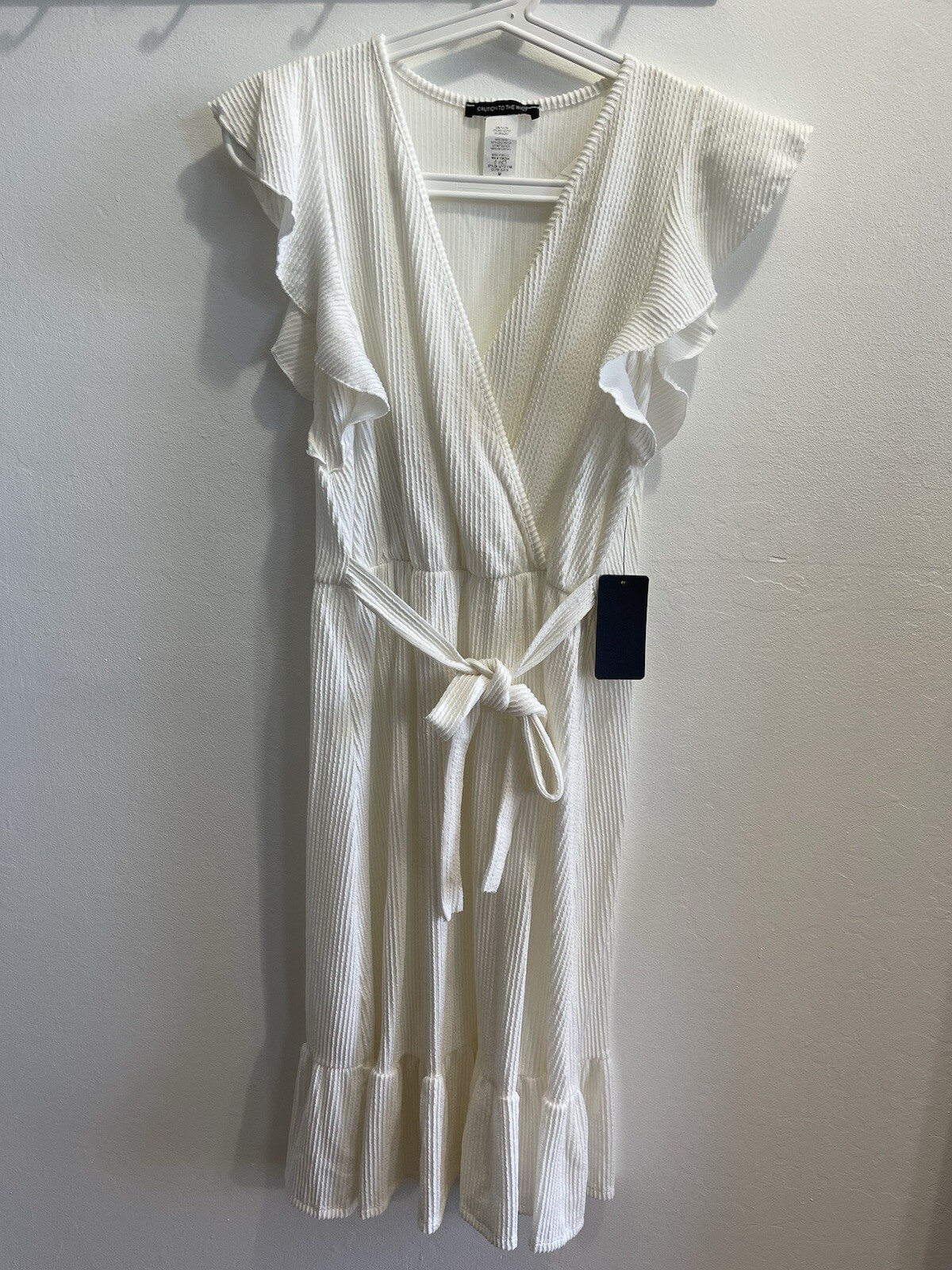 Caution To The Wind Beautiful White Dress Ruffles Medium NEW